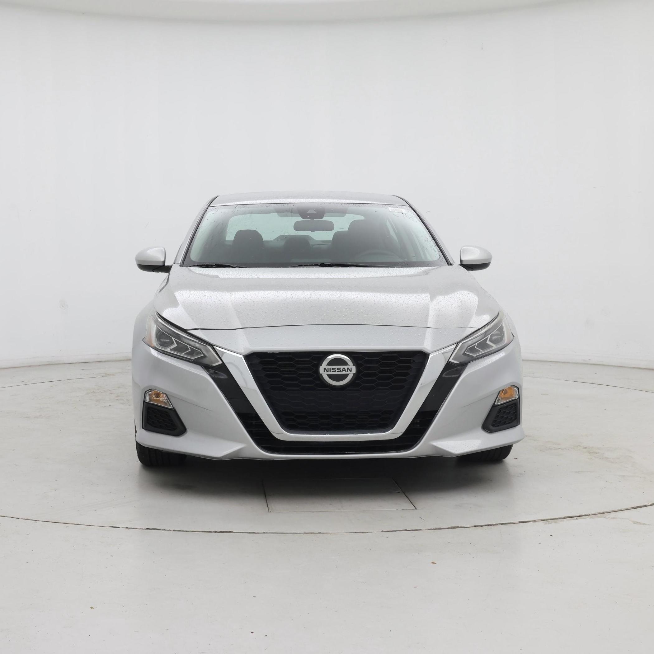 Thumbnail: 2022 Nissan Altima - 5