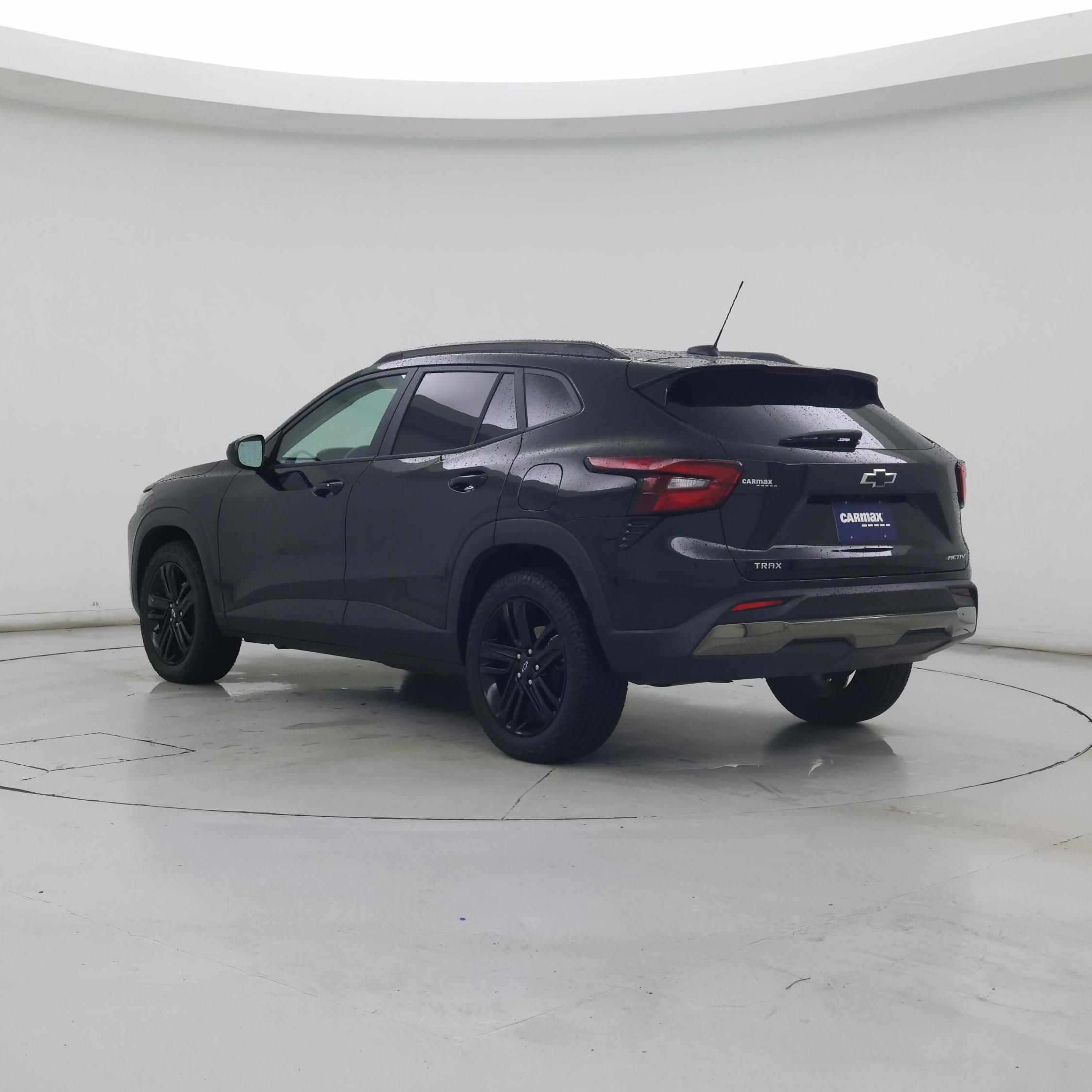 Thumbnail: 2025 Chevrolet Trax - 2