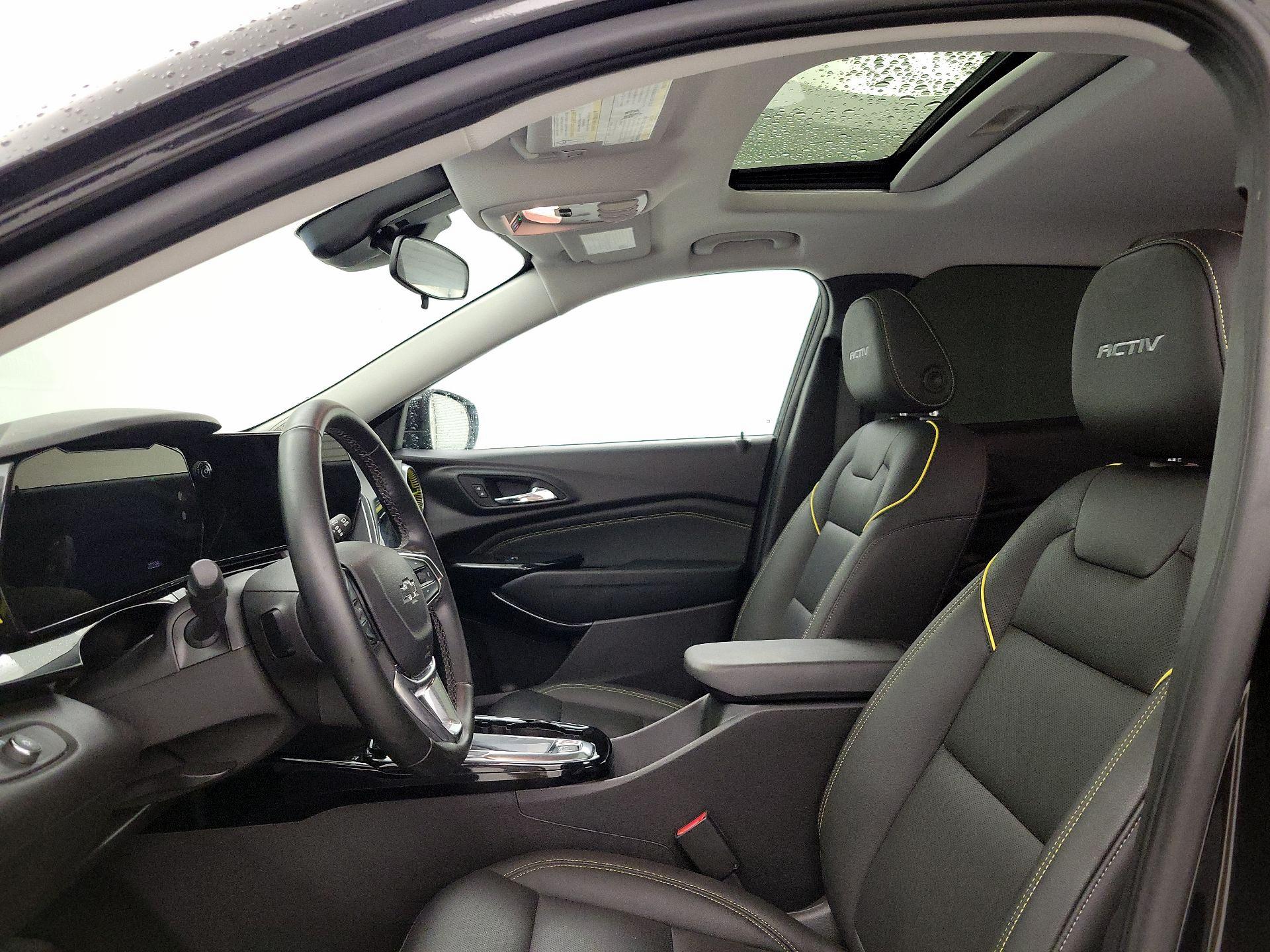 Thumbnail: 2025 Chevrolet Trax - 19