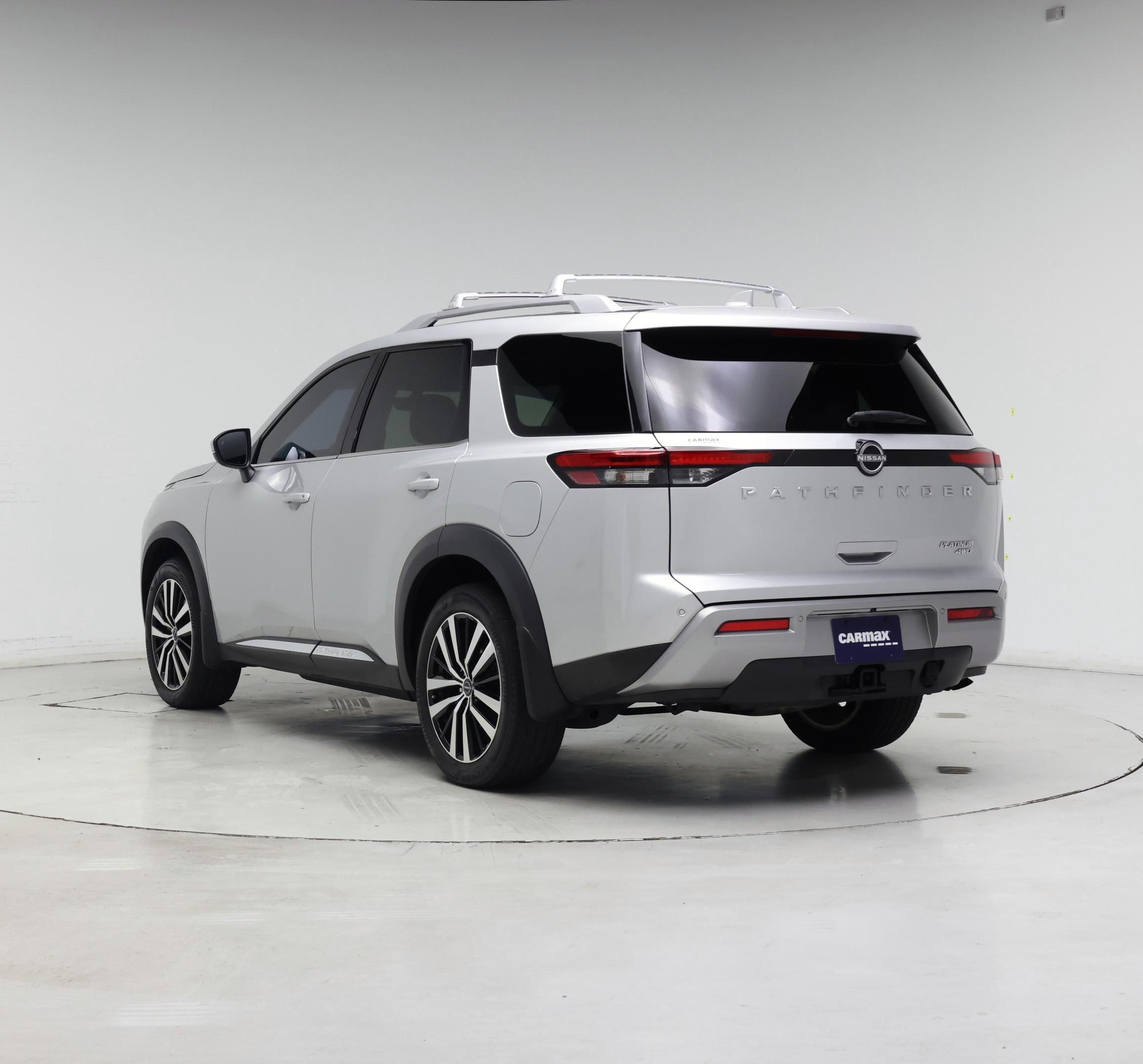 Thumbnail: 2023 Nissan Pathfinder - 2