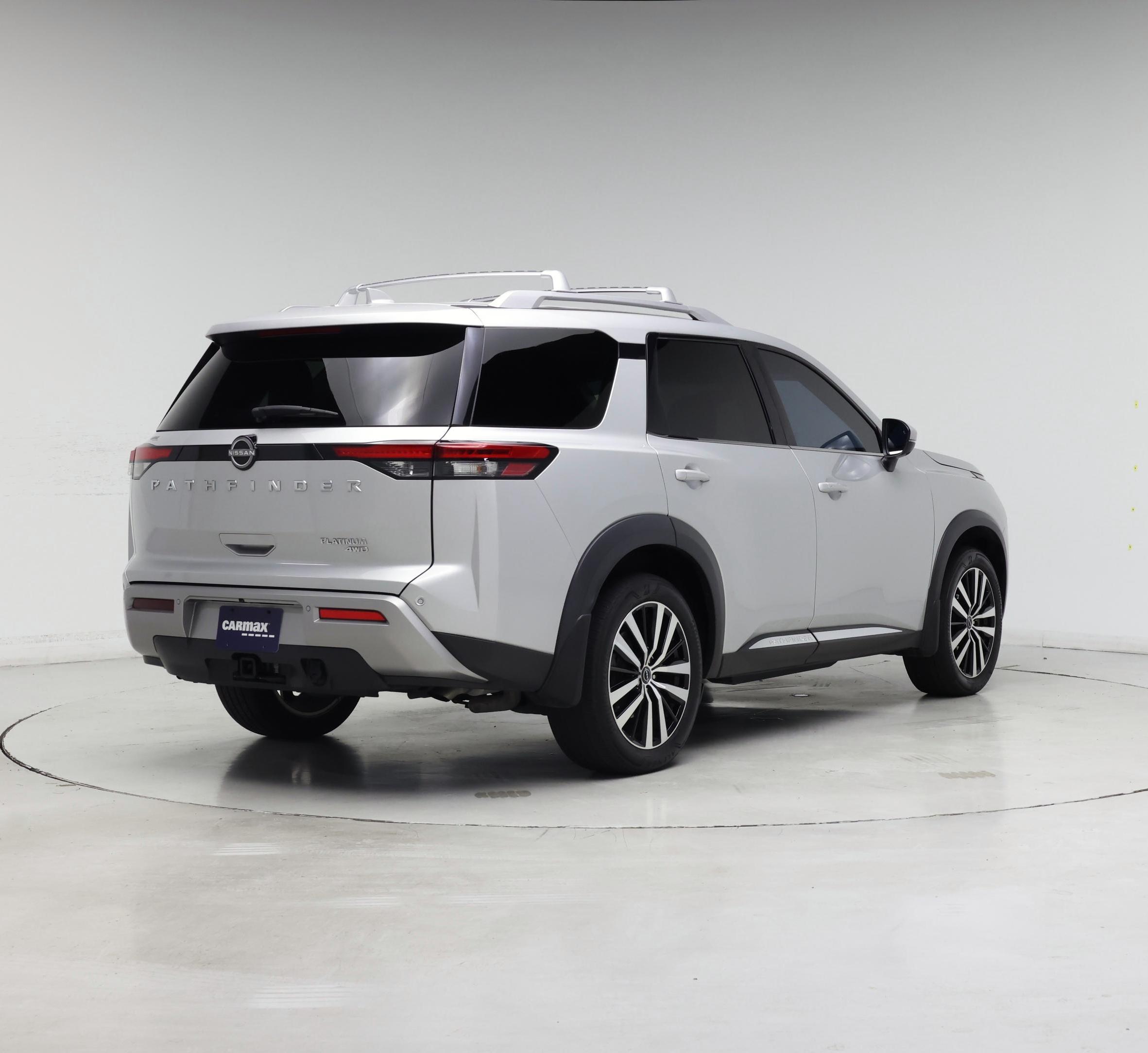 Thumbnail: 2023 Nissan Pathfinder - 8