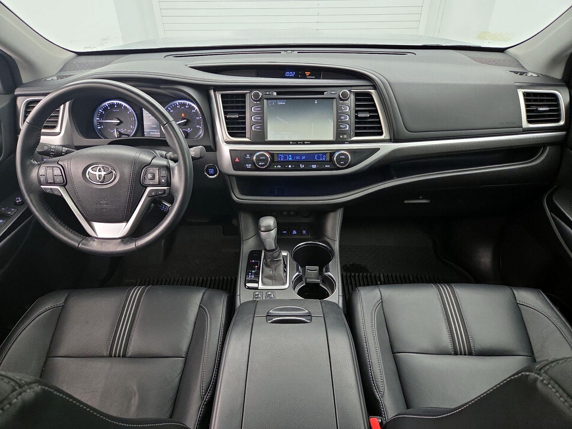 Thumbnail: 2018 Toyota Highlander - 9