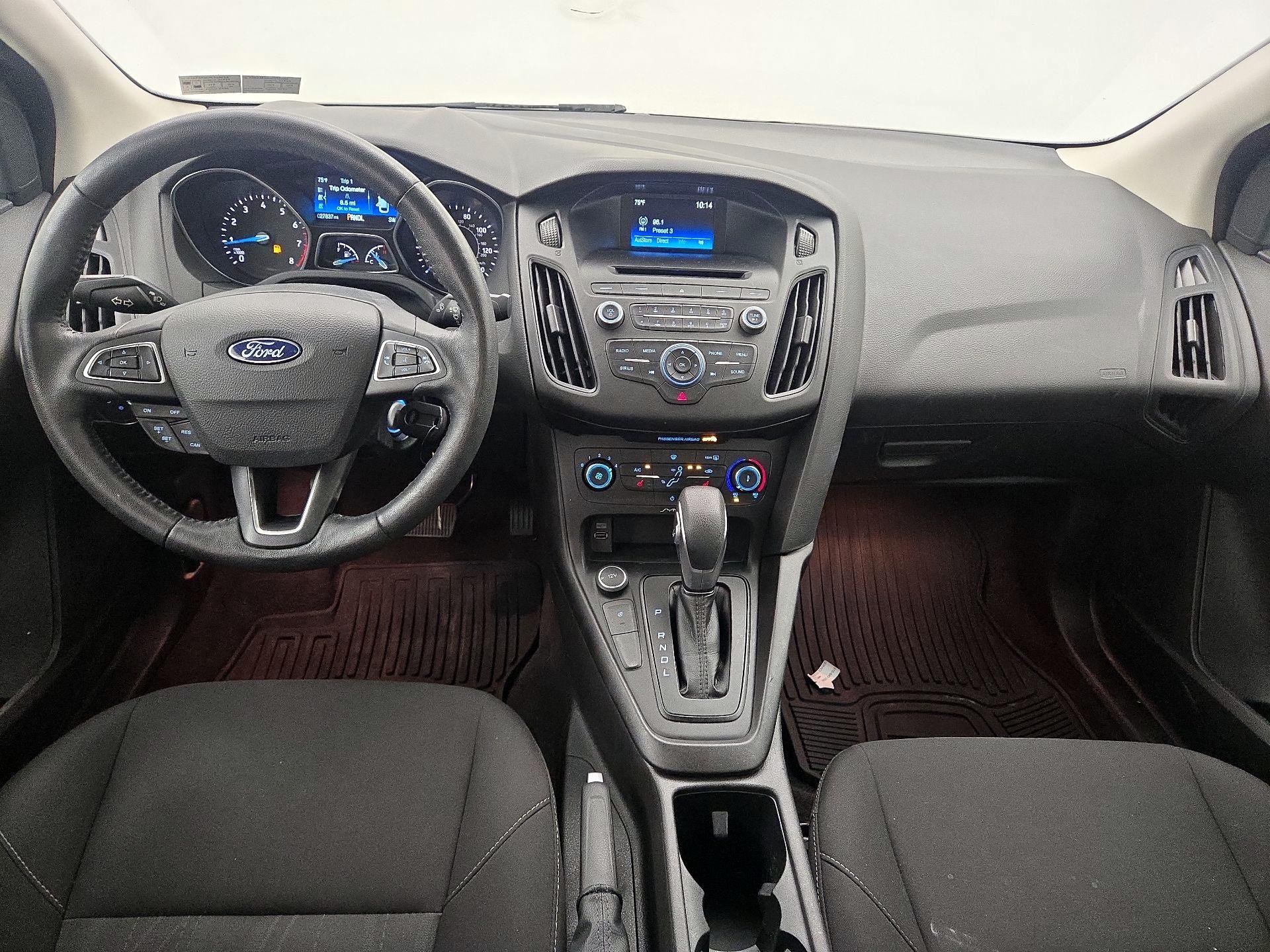Thumbnail: 2017 Ford Focus - 9