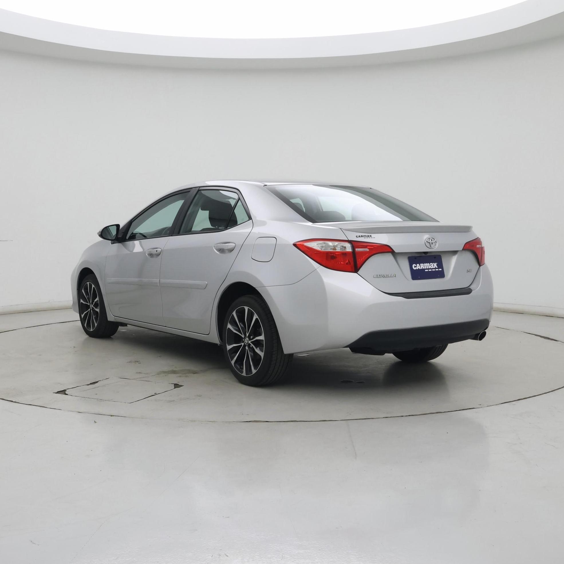 Thumbnail: 2017 Toyota Corolla - 2