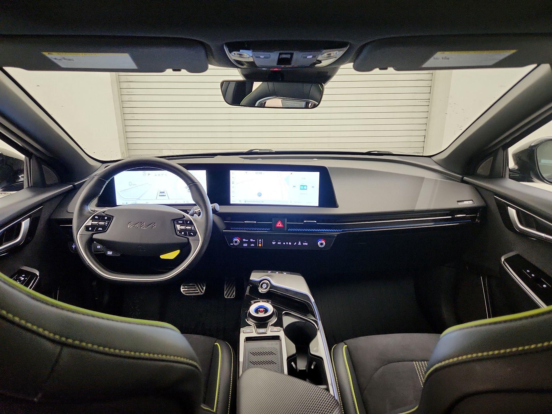 Thumbnail: 2023 Kia EV6 - 9