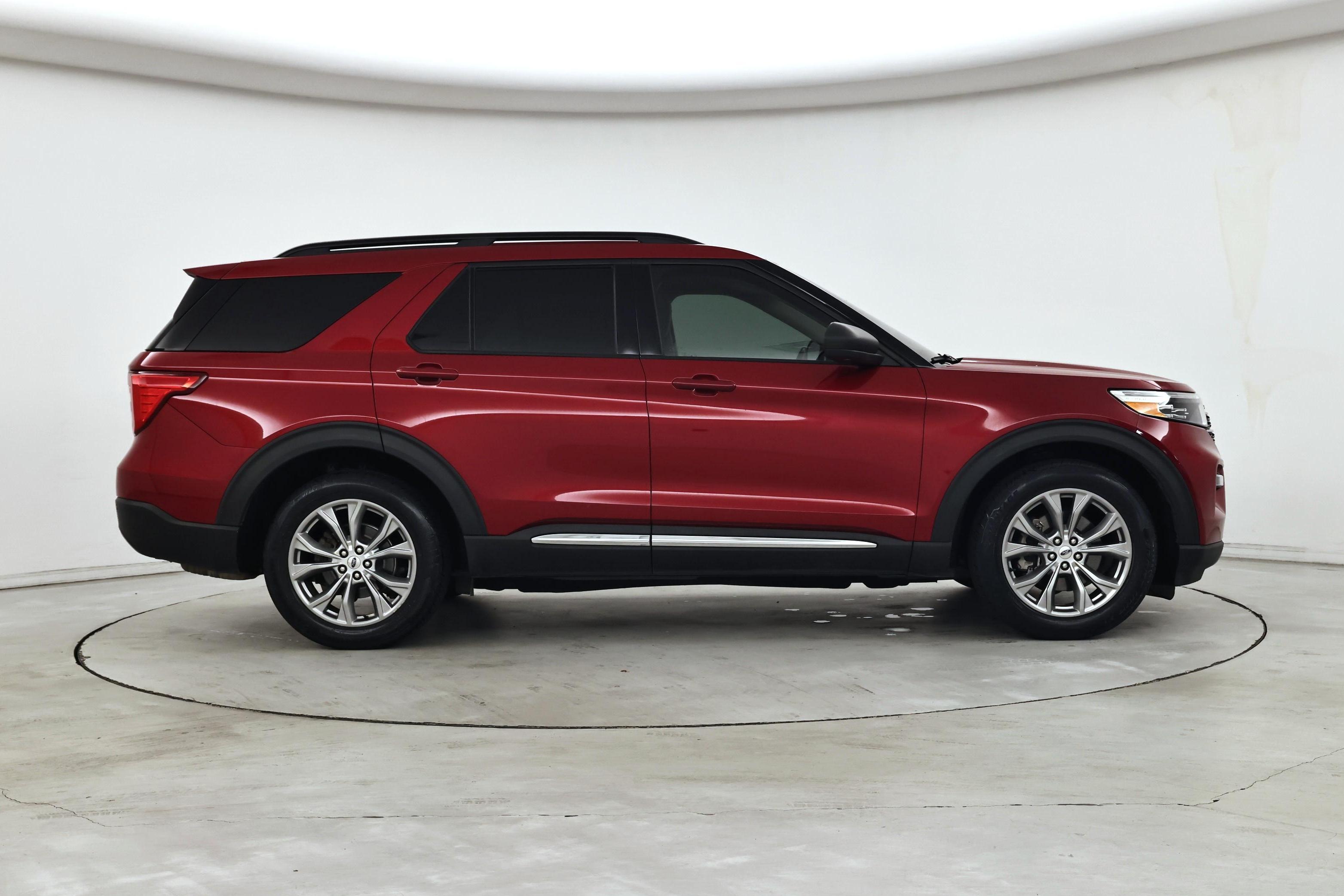 Thumbnail: 2020 Ford Explorer - 7