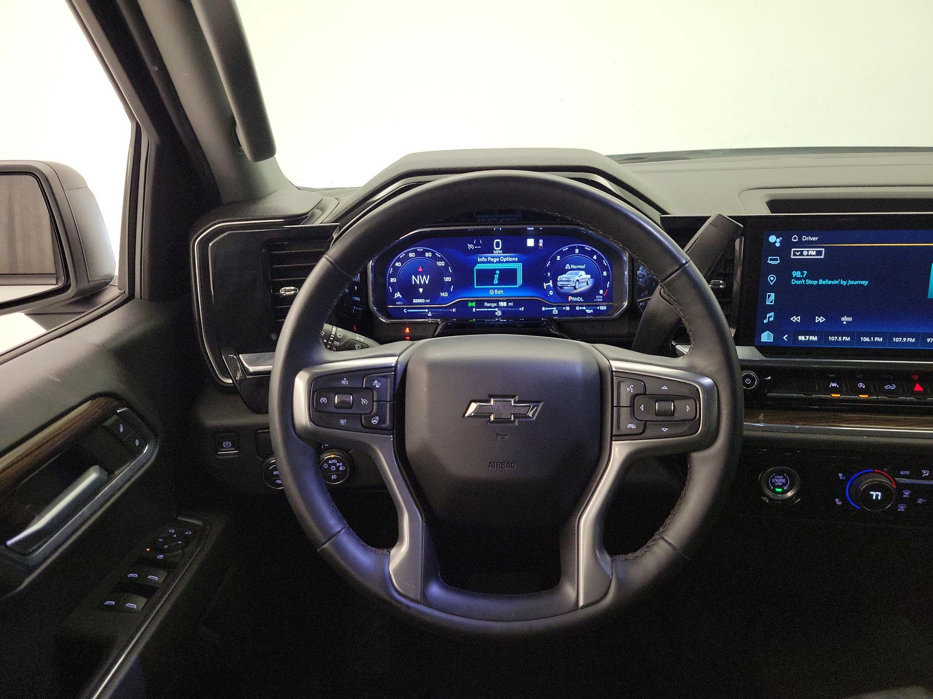 Thumbnail: 2023 Chevrolet Silverado 1500 - 10