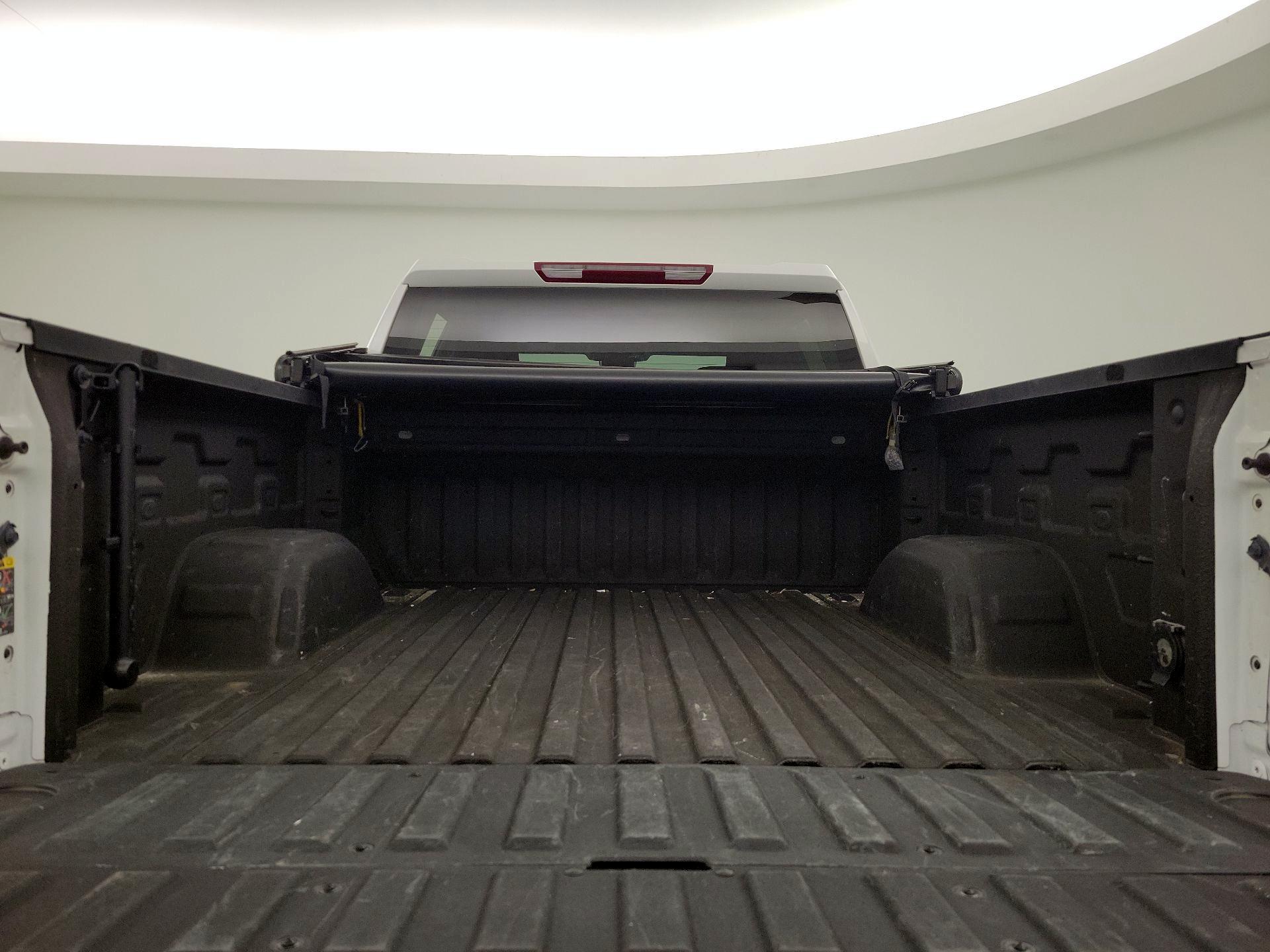Thumbnail: 2023 Chevrolet Silverado 1500 - 19