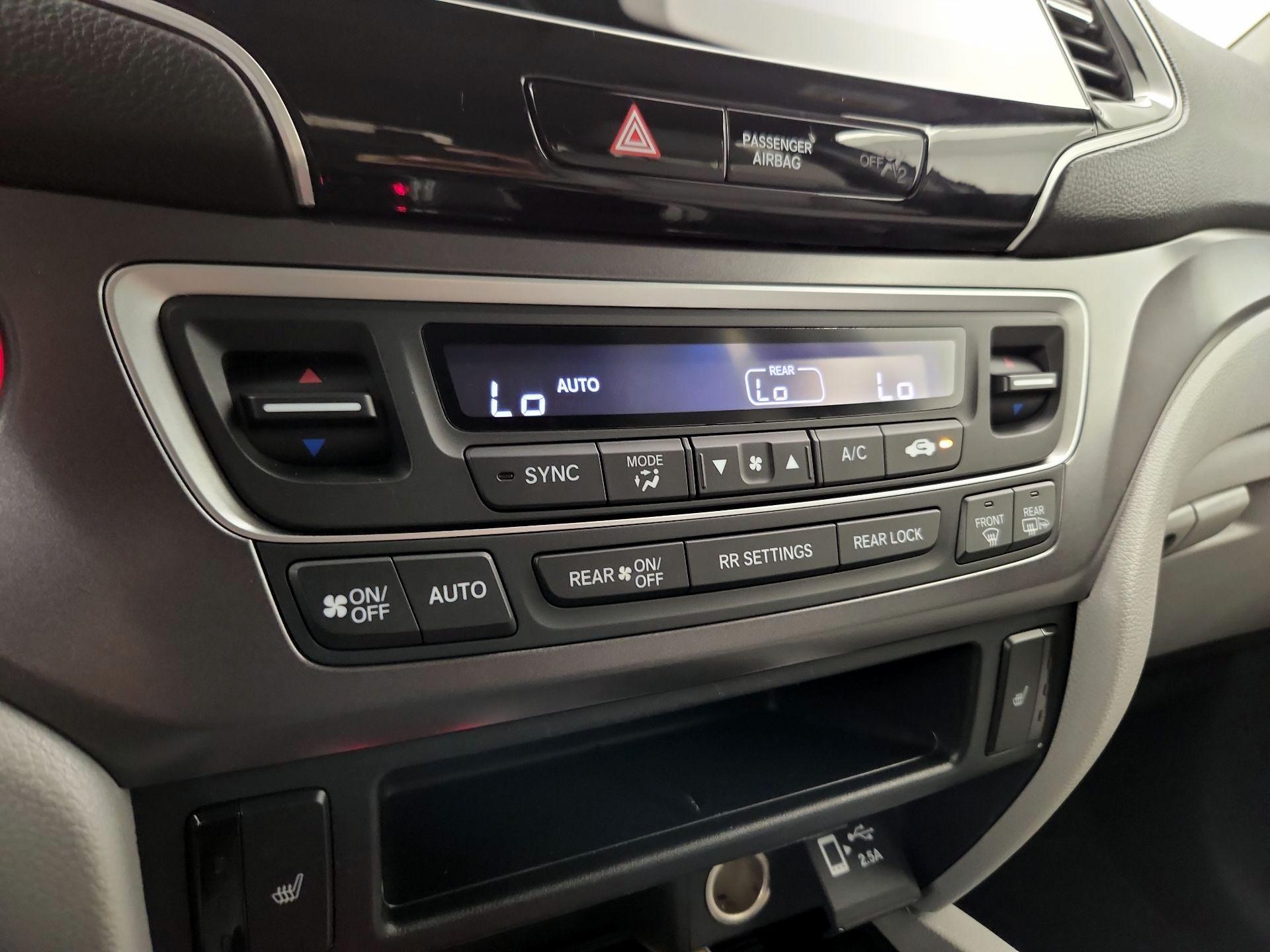 Thumbnail: 2021 Honda Pilot - 16