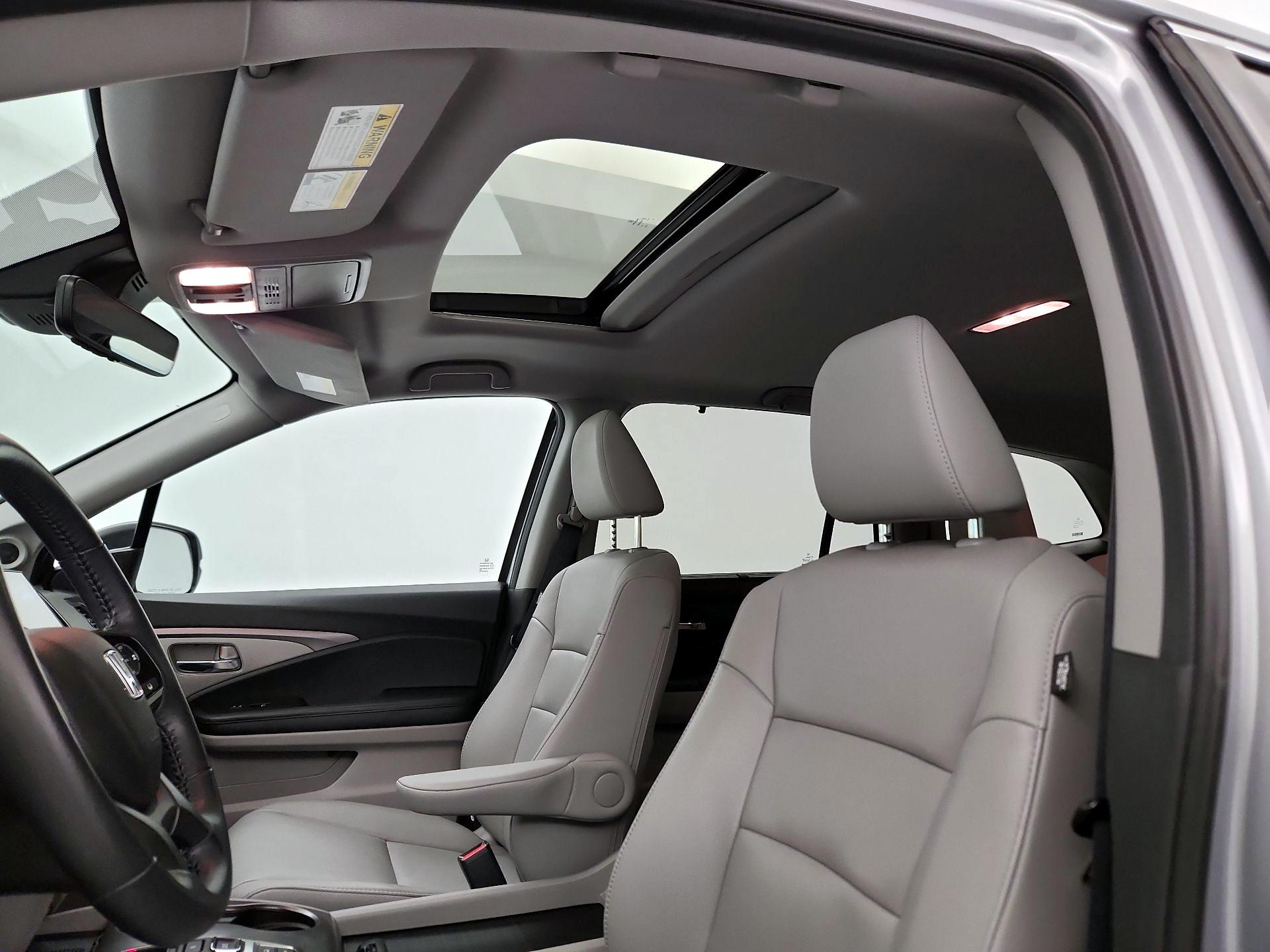 Thumbnail: 2021 Honda Pilot - 19