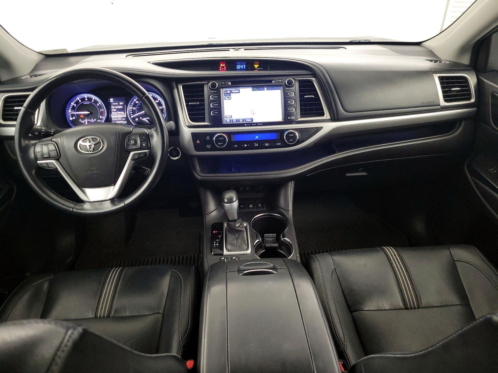 Thumbnail: 2017 Toyota Highlander - 9
