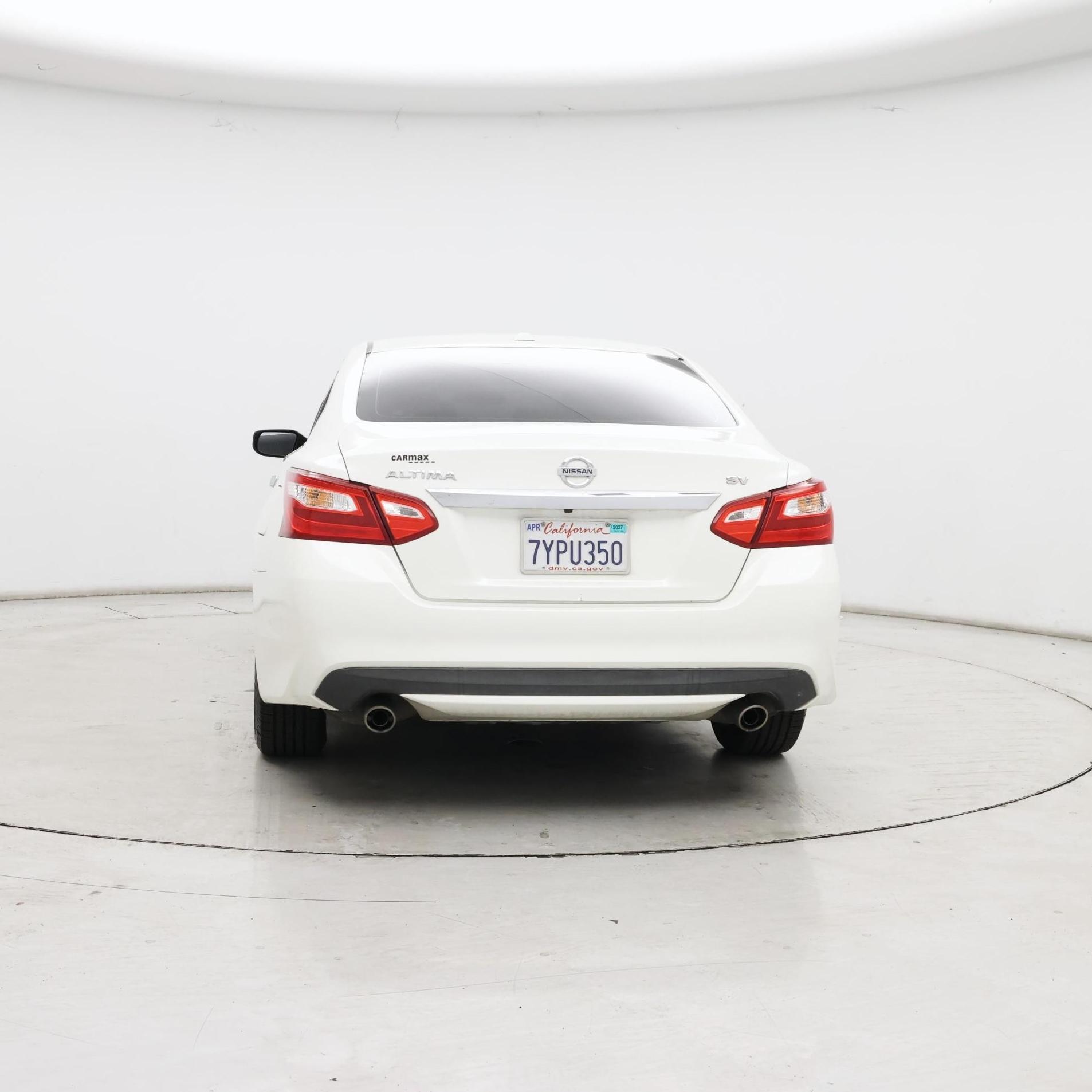 Thumbnail: 2016 Nissan Altima - 6