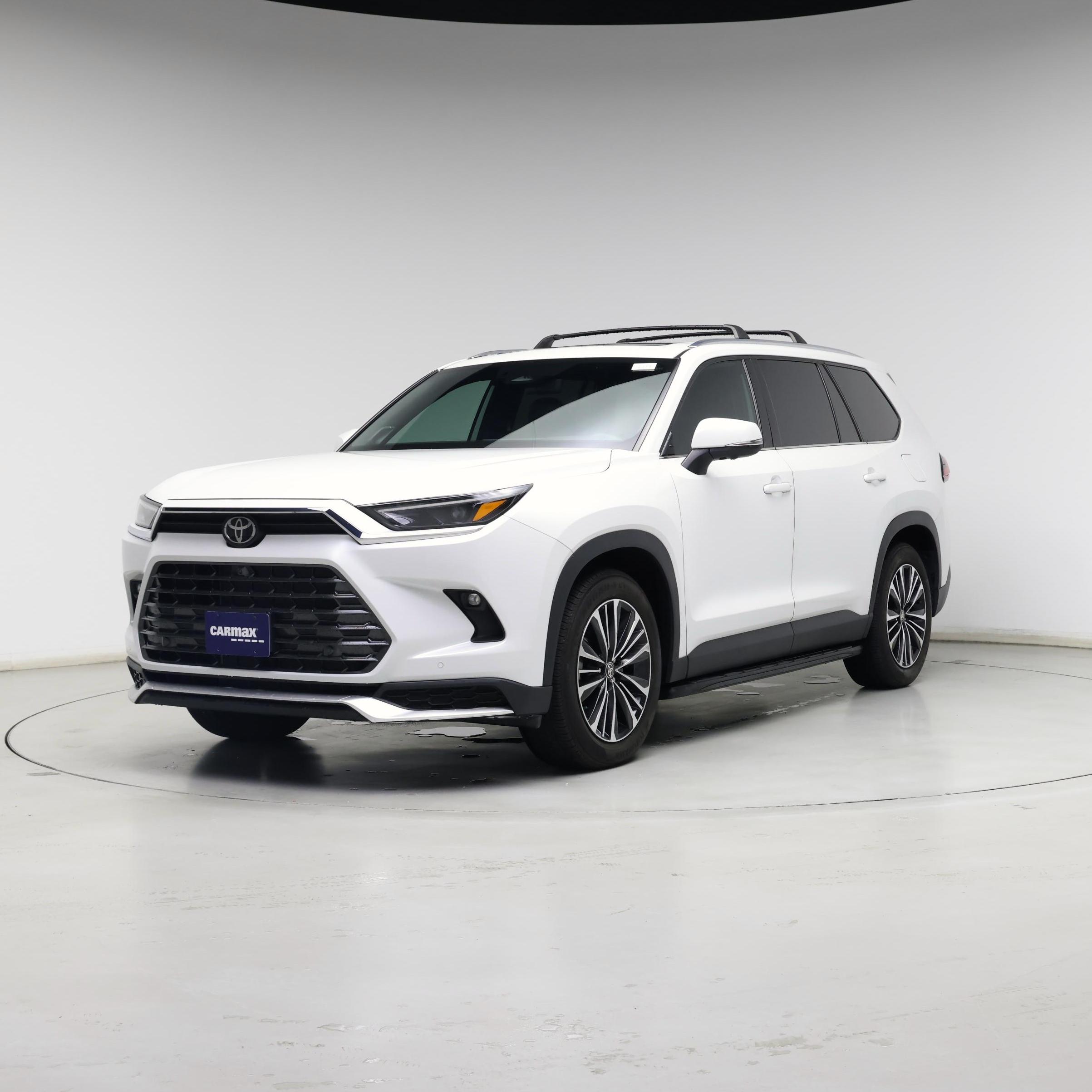 Thumbnail: 2024 Toyota Highlander - 4