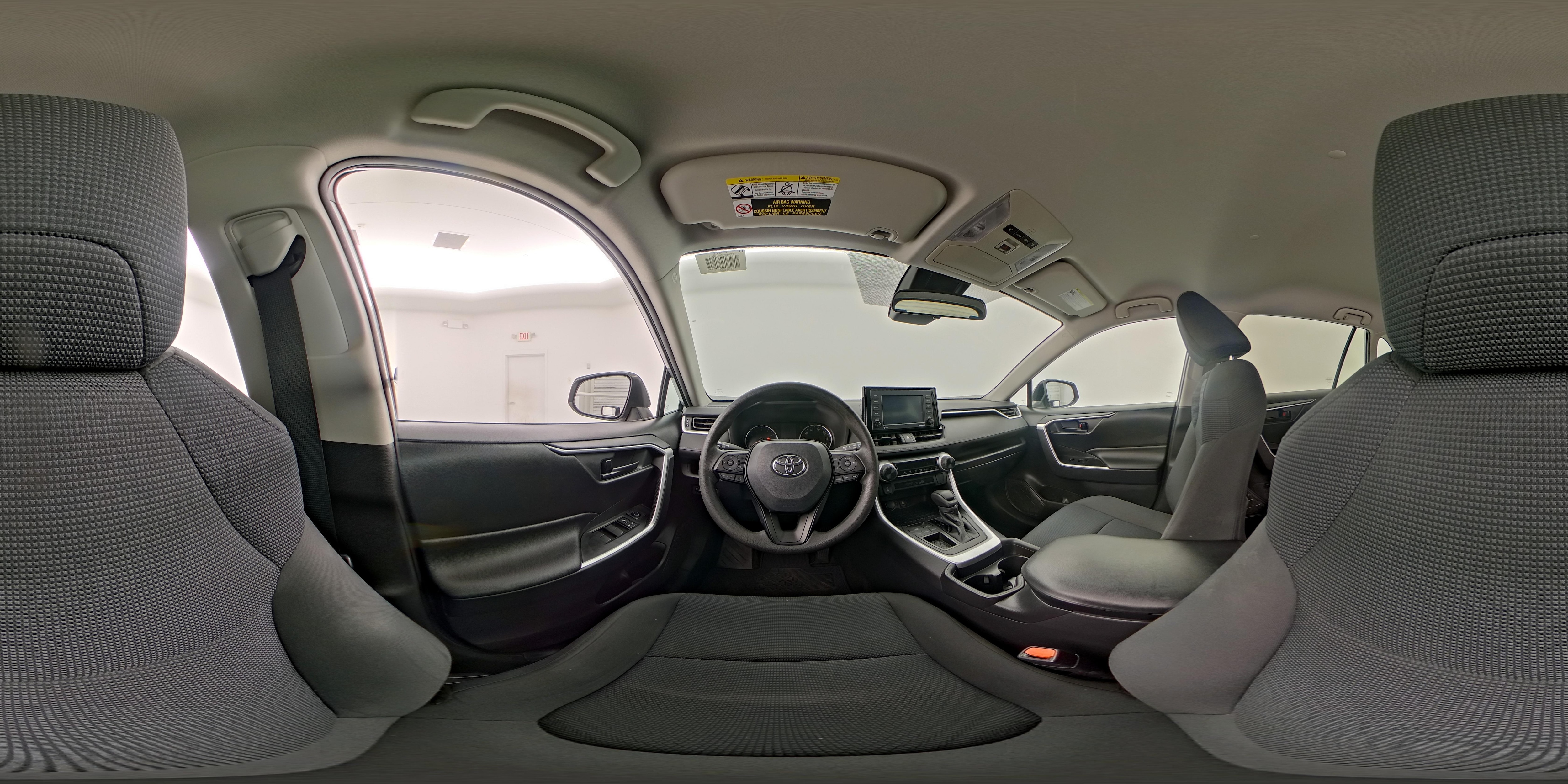 2021 Toyota RAV4 LE - Photo 26