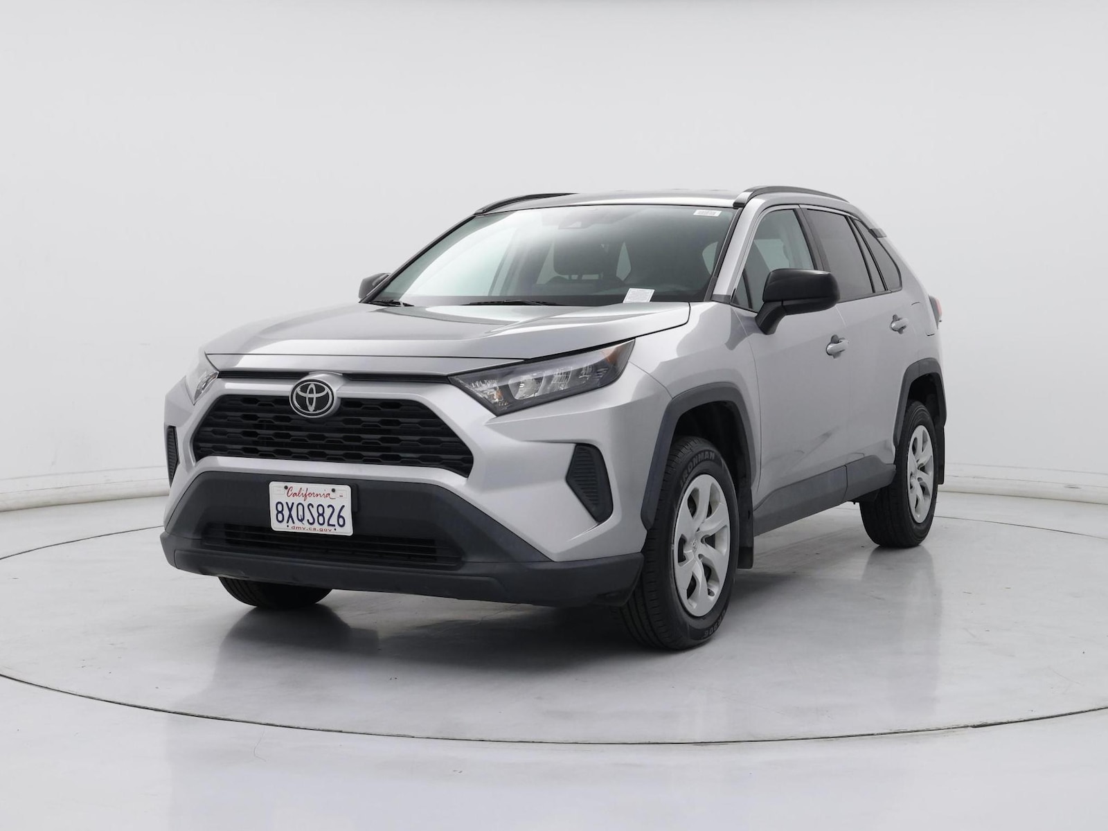 2021 Toyota RAV4 LE - Photo 5