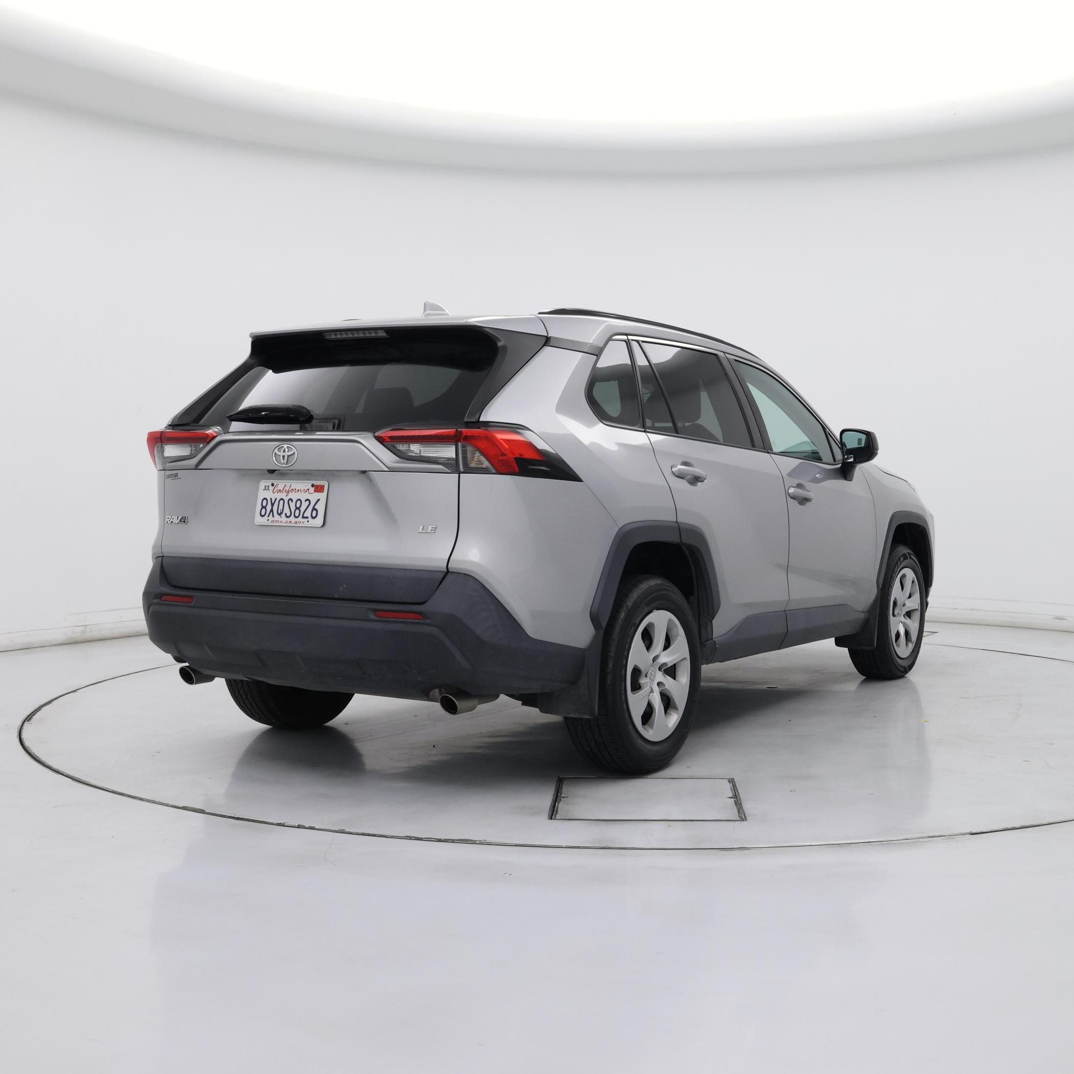 Thumbnail: 2021 Toyota RAV4 - 8