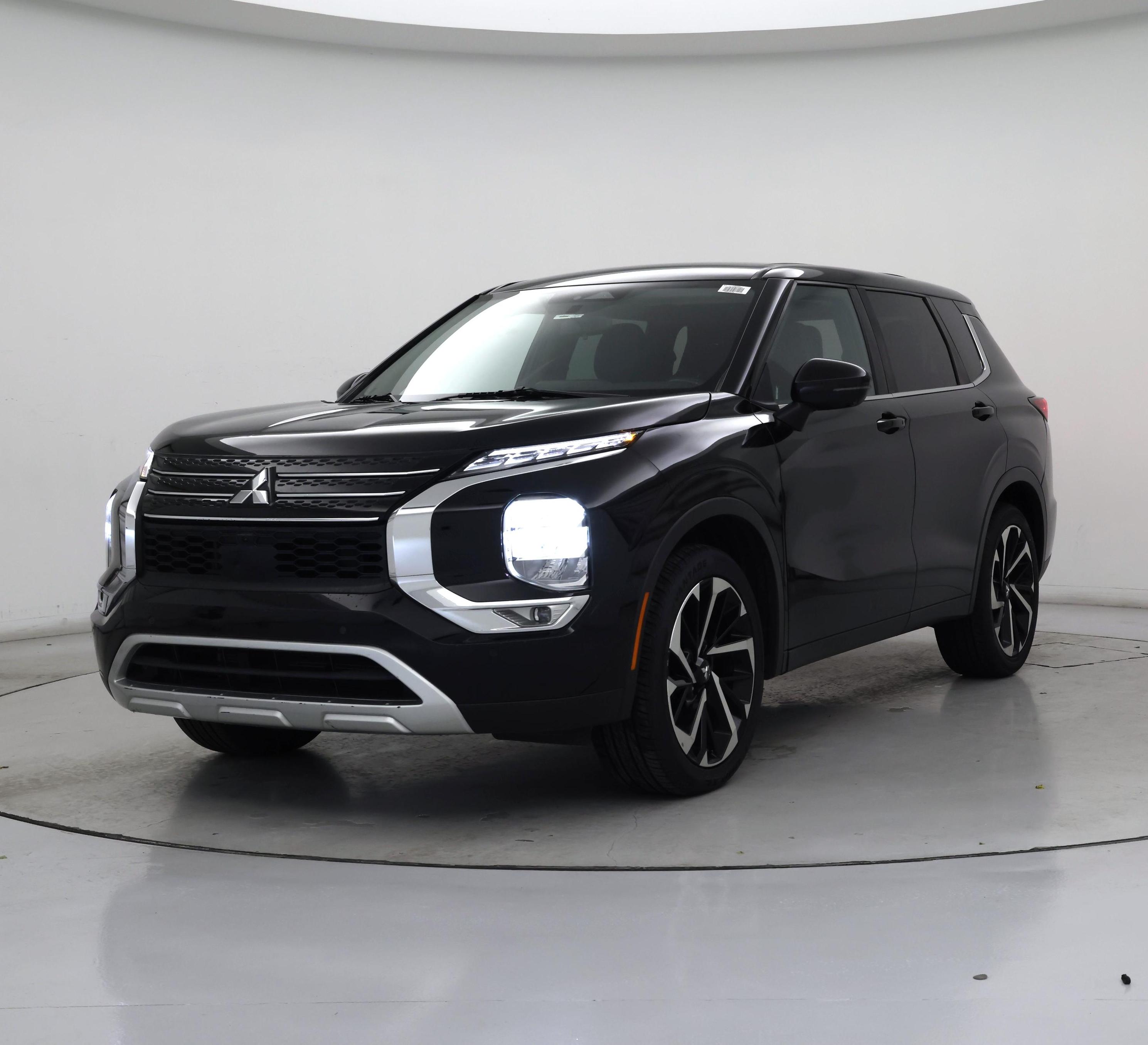 Thumbnail: 2022 Mitsubishi Outlander - 4