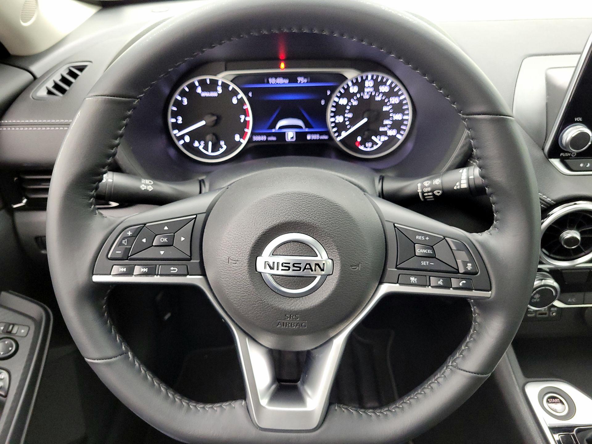 Thumbnail: 2022 Nissan Sentra - 10