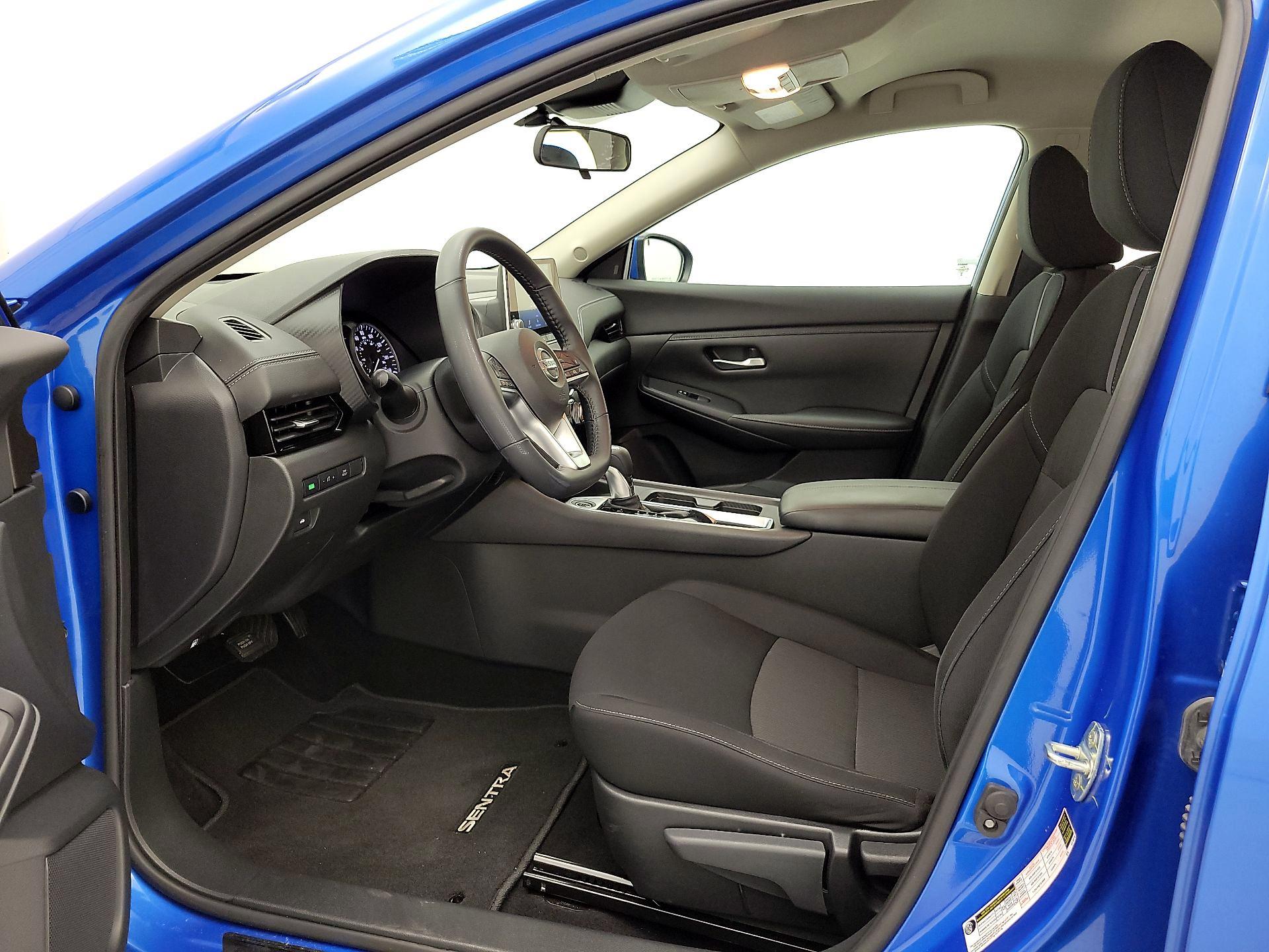 Thumbnail: 2022 Nissan Sentra - 11