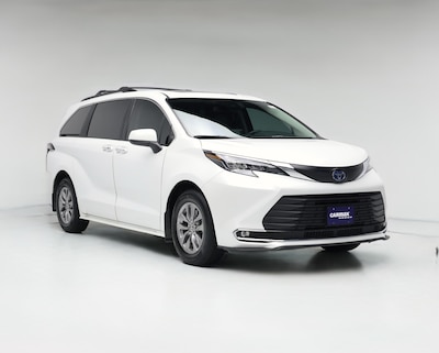 2024 Toyota Sienna Hybrid XLE