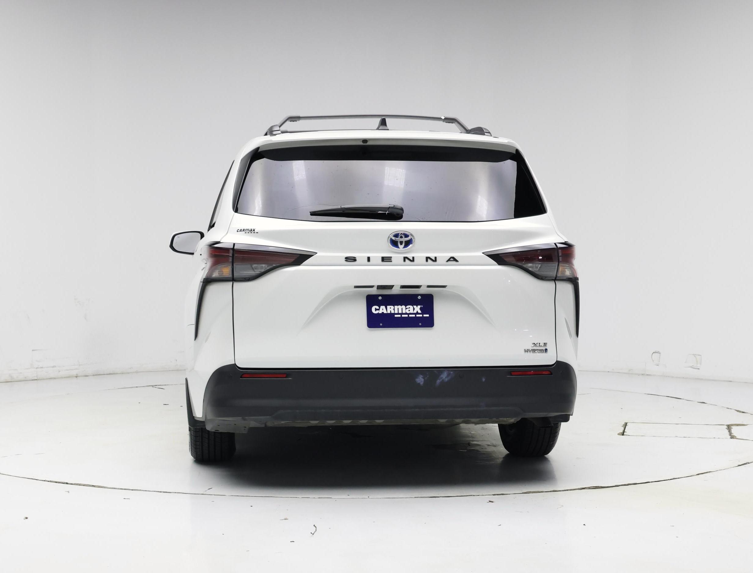 Thumbnail: 2024 Toyota Sienna - 6