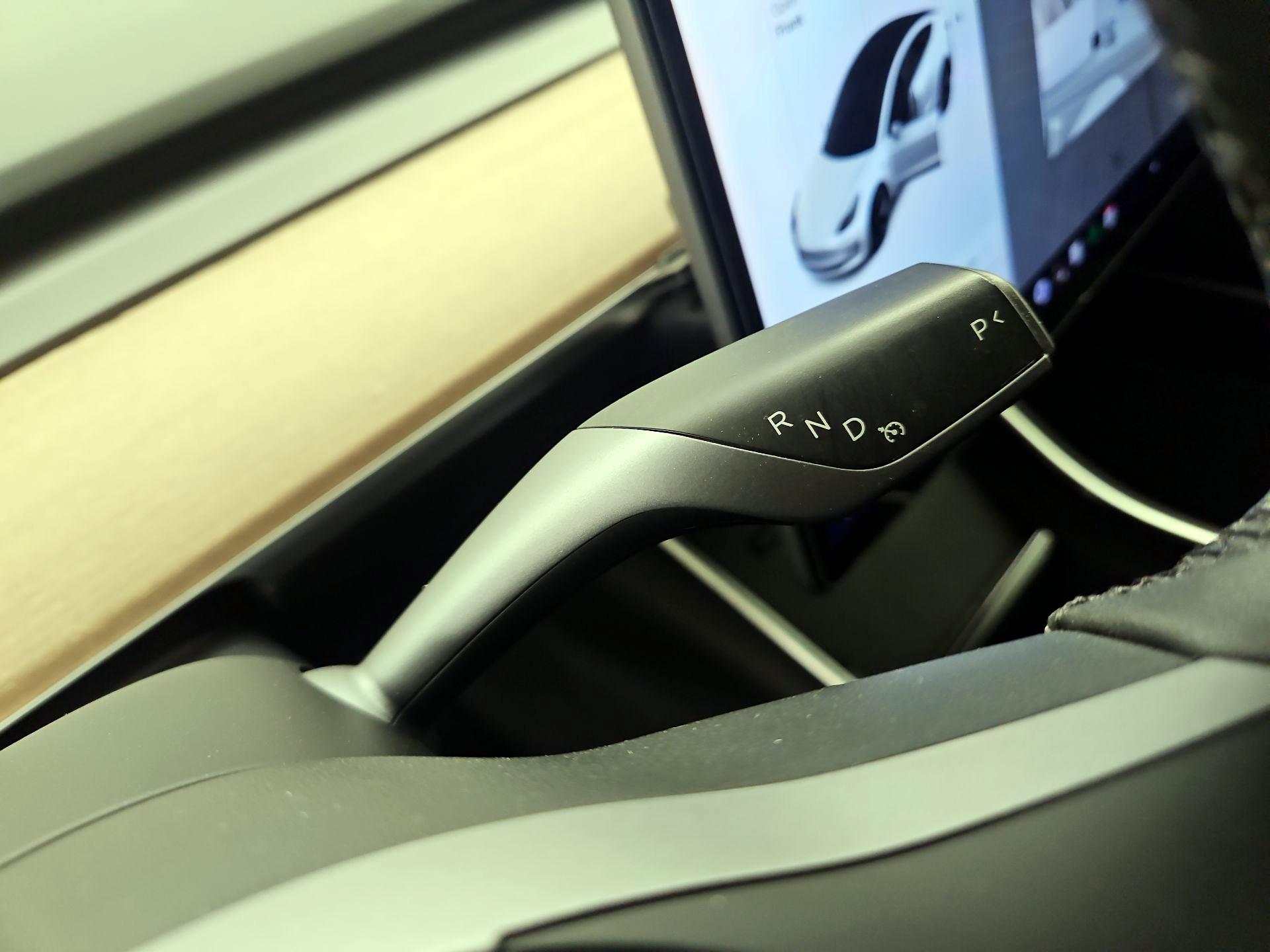 Thumbnail: 2019 Tesla Model 3 - 17