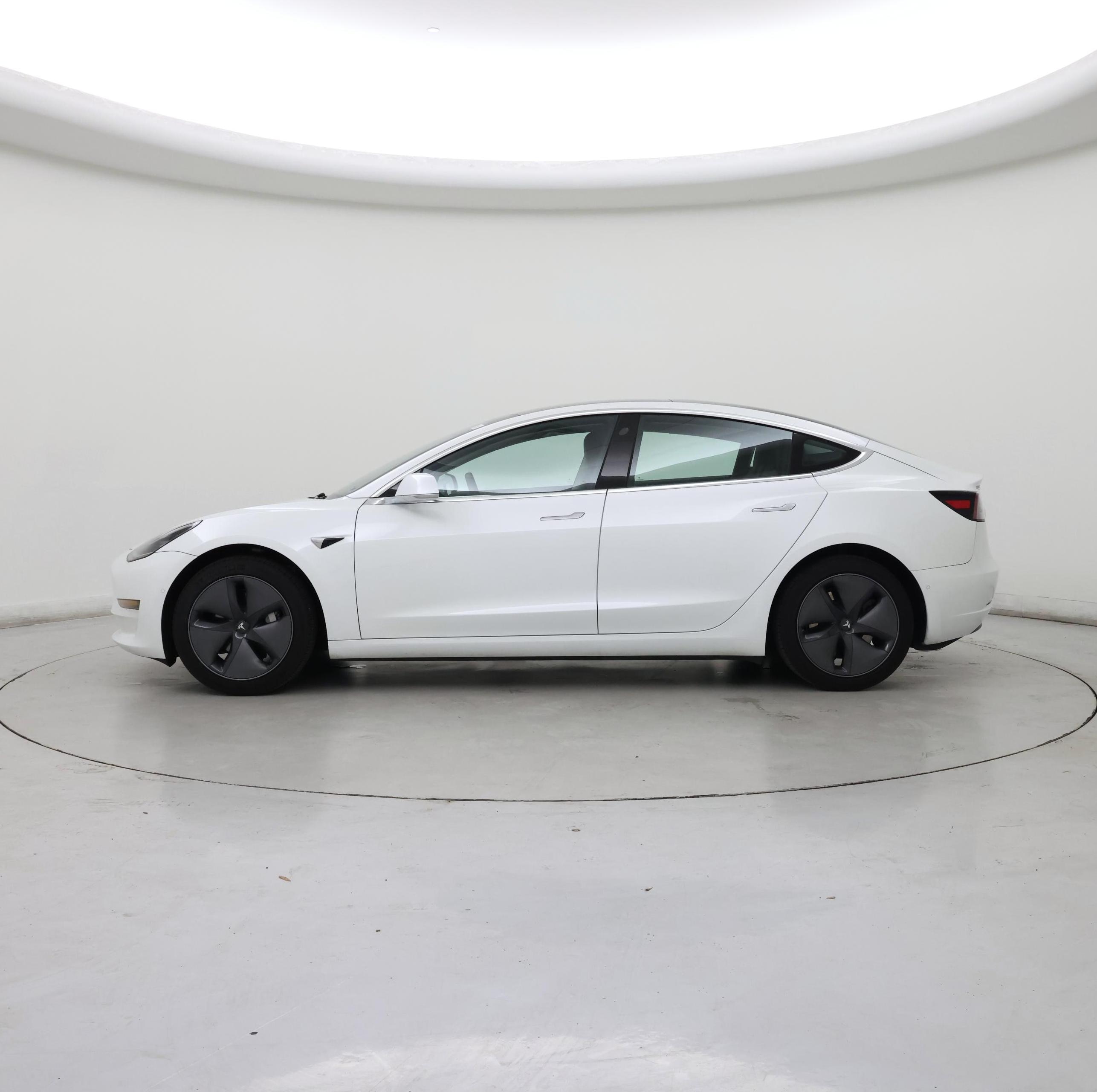 Thumbnail: 2019 Tesla Model 3 - 3
