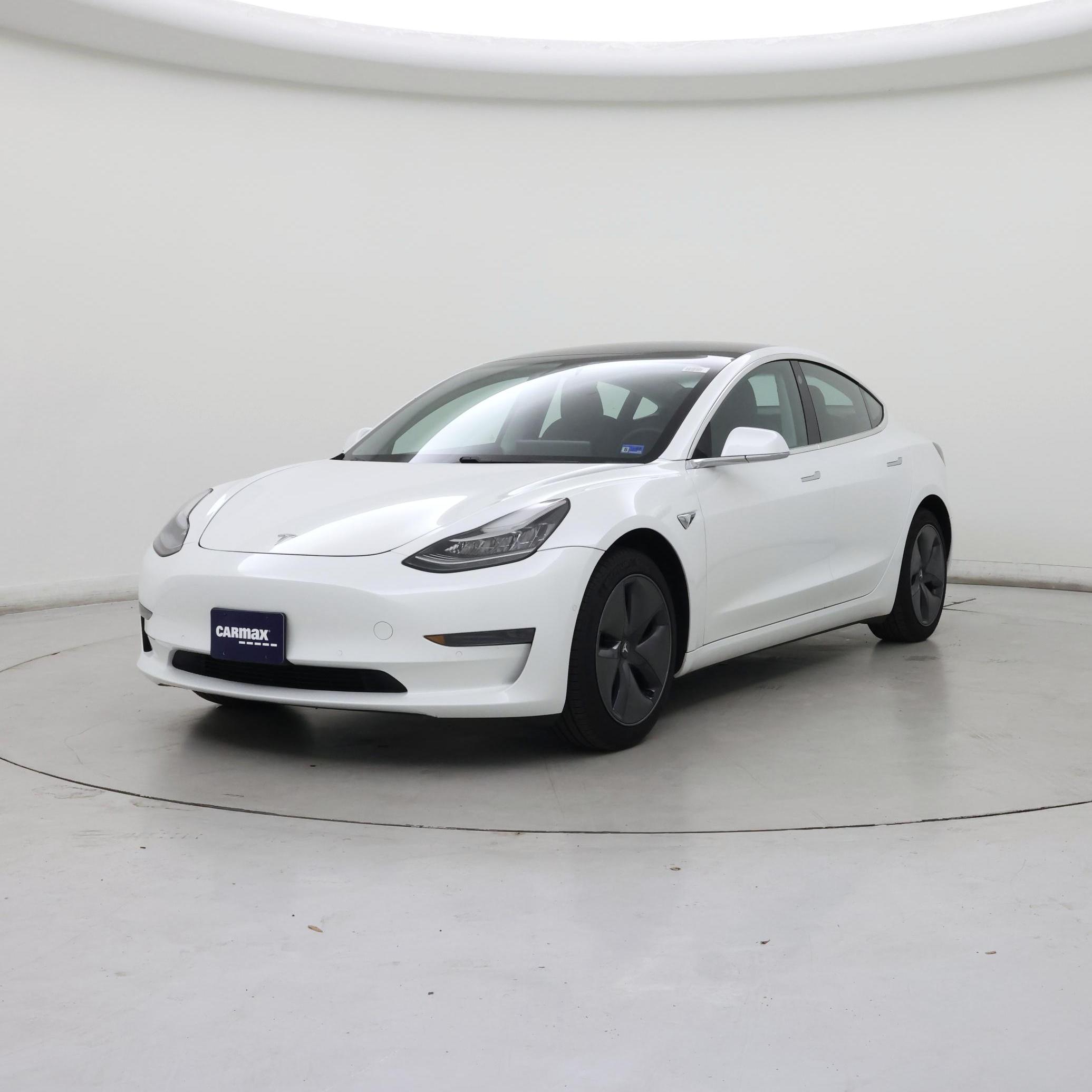 Thumbnail: 2019 Tesla Model 3 - 4