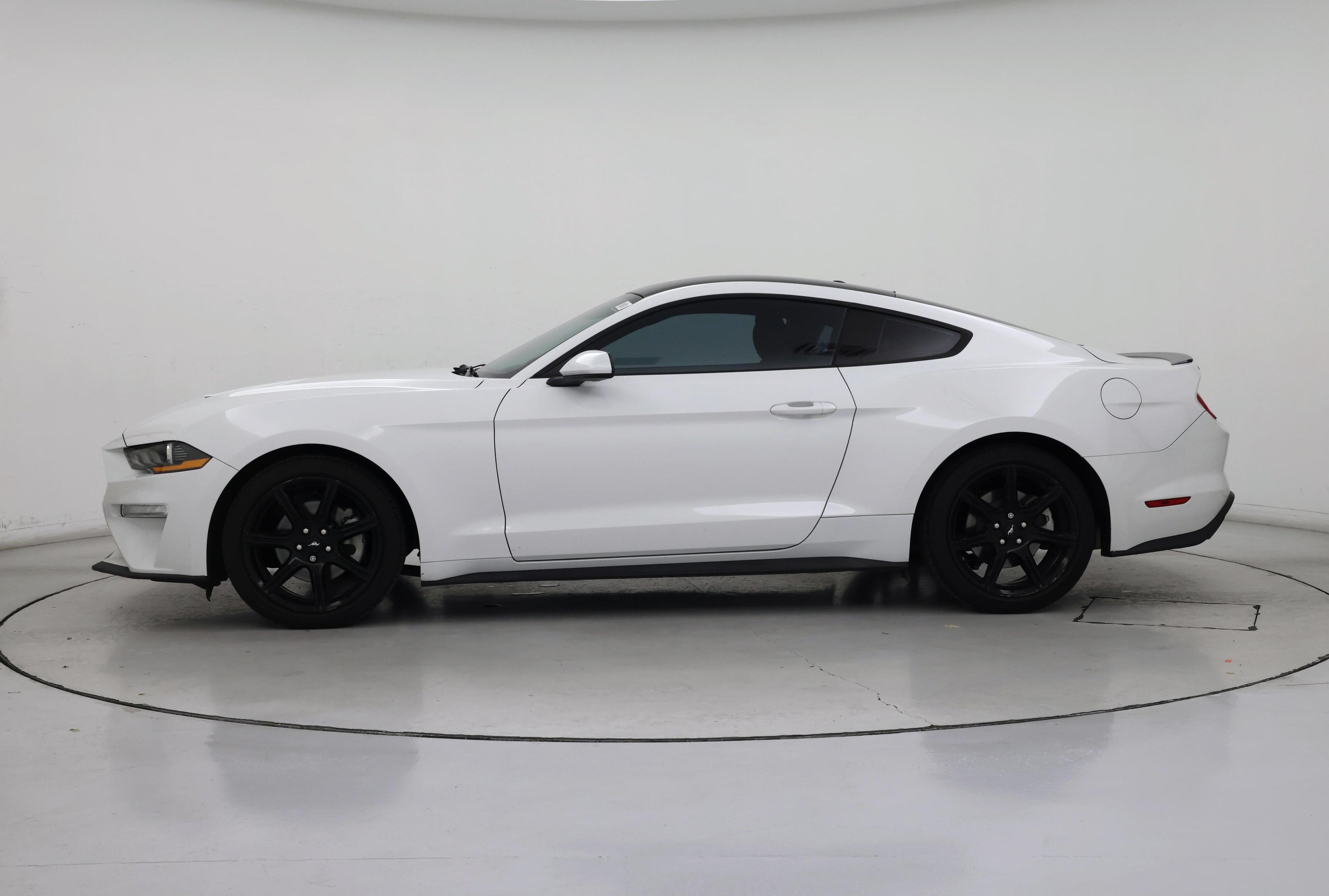 Thumbnail: 2019 Ford Mustang - 3