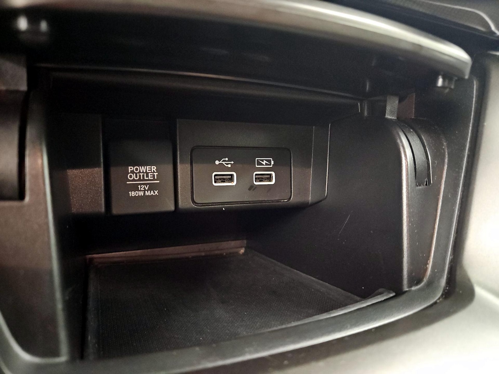 2022 Honda Accord Hybrid Sport - Photo 19
