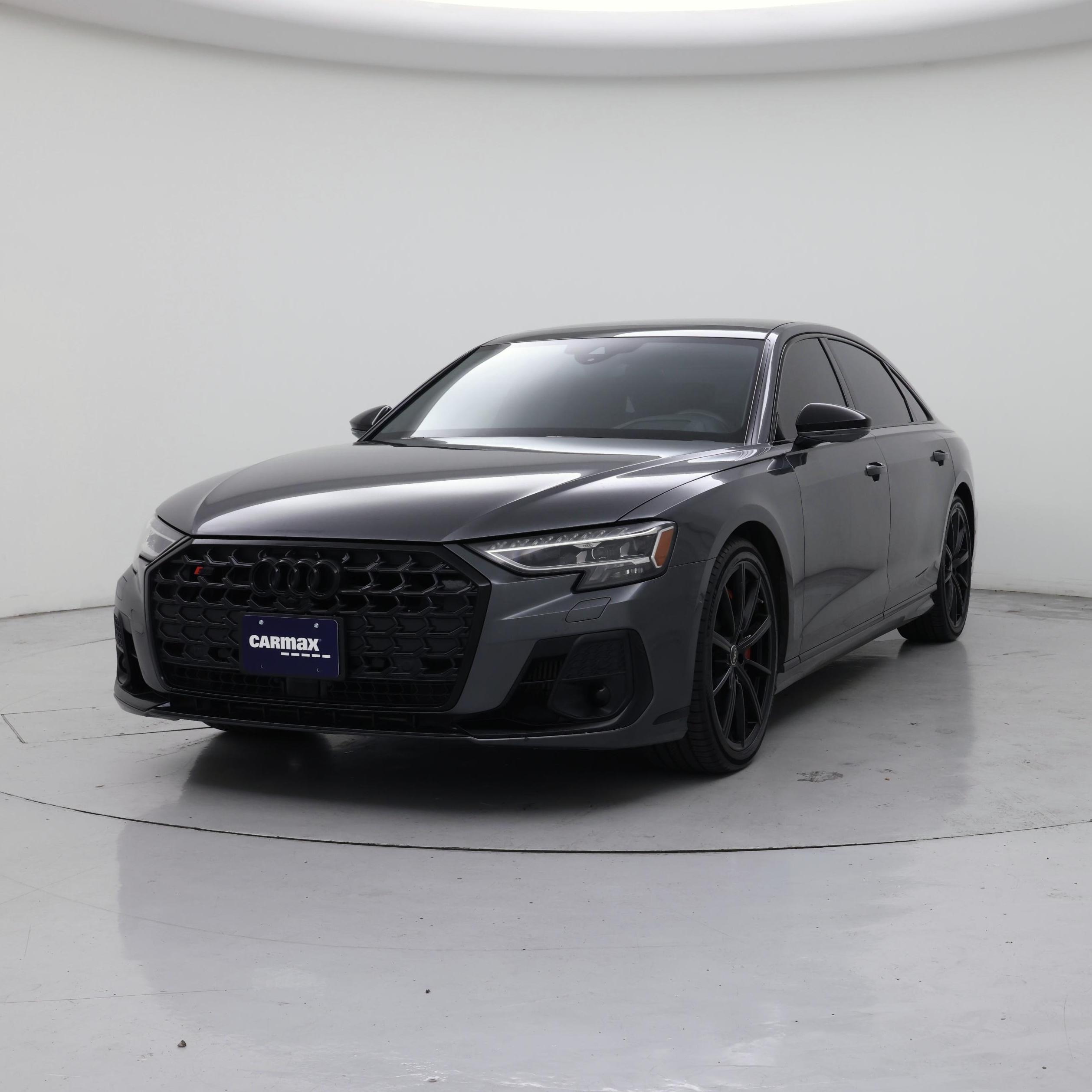 Thumbnail: 2022 Audi S8 - 4