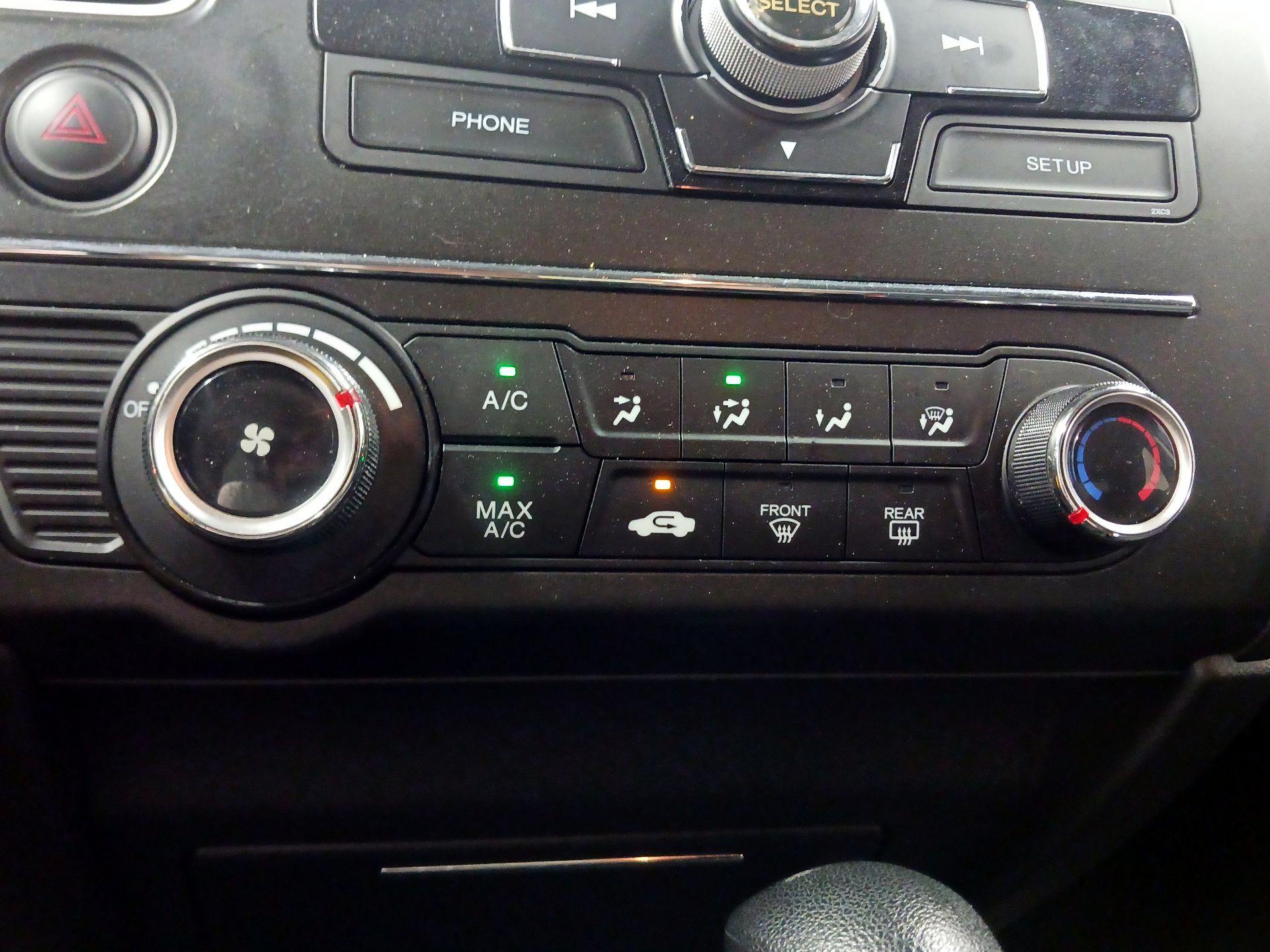 Thumbnail: 2015 Honda Civic - 16