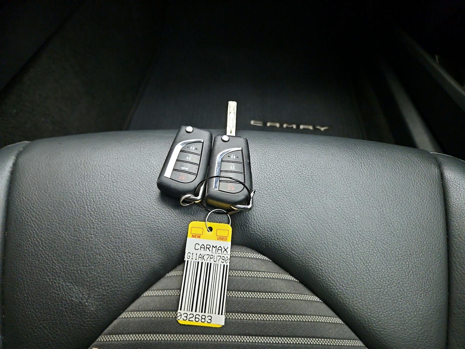 2023 Toyota Camry SE - Photo 21
