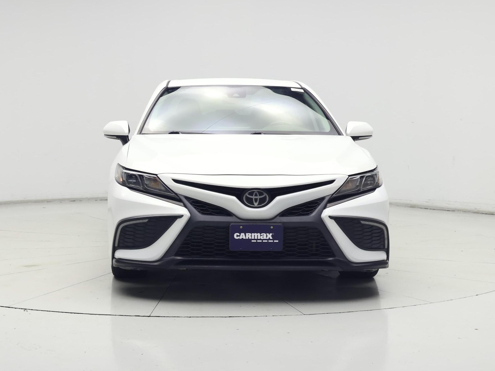 2023 Toyota Camry SE - Photo 6