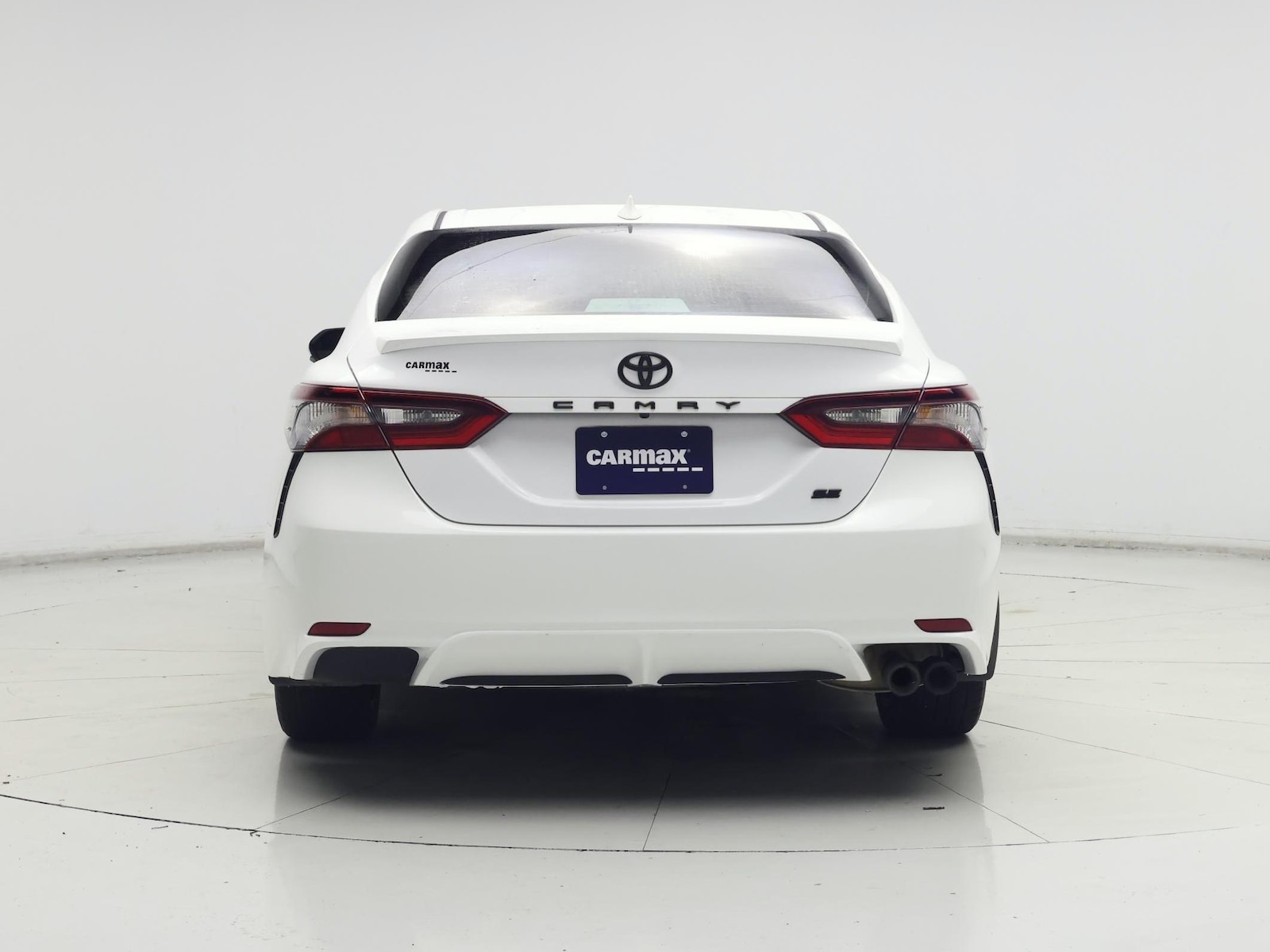 2023 Toyota Camry SE - Photo 7