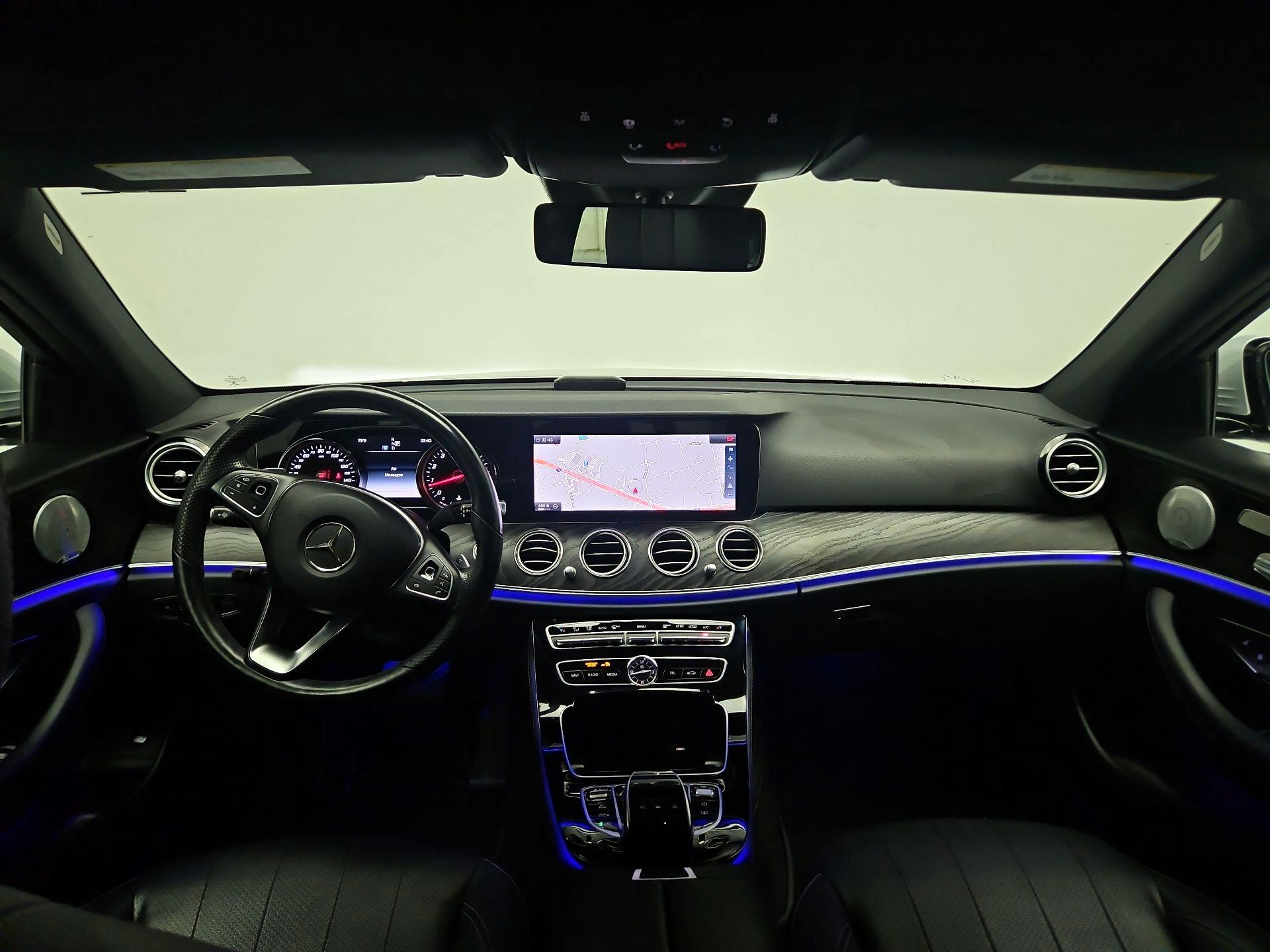 Thumbnail: 2017 Mercedes-Benz E-Class - 9