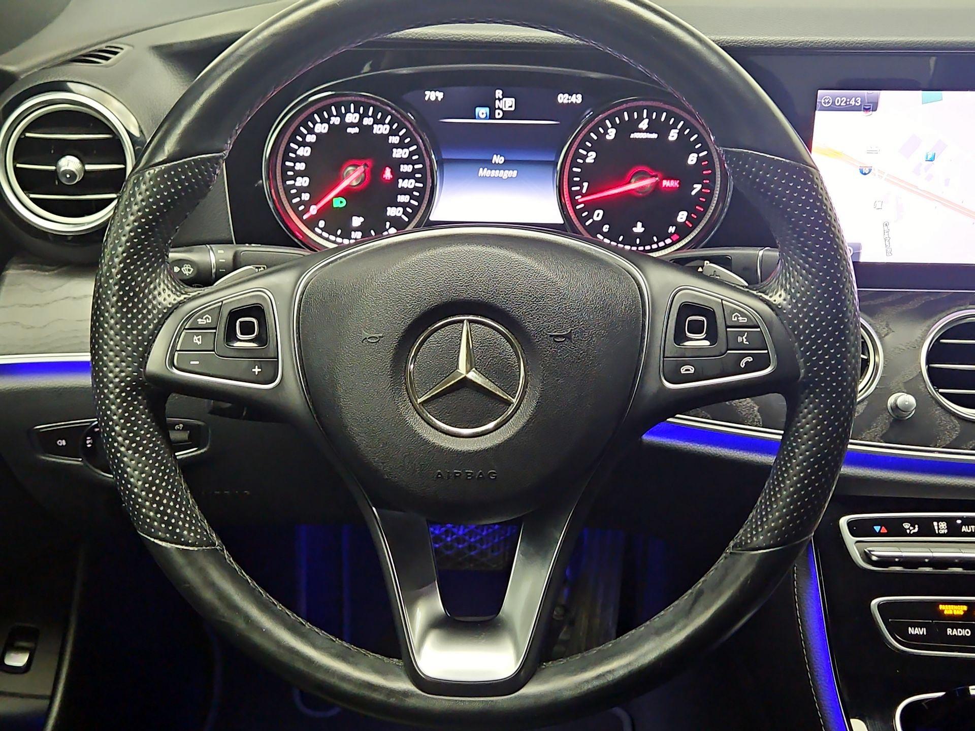 Thumbnail: 2017 Mercedes-Benz E-Class - 10