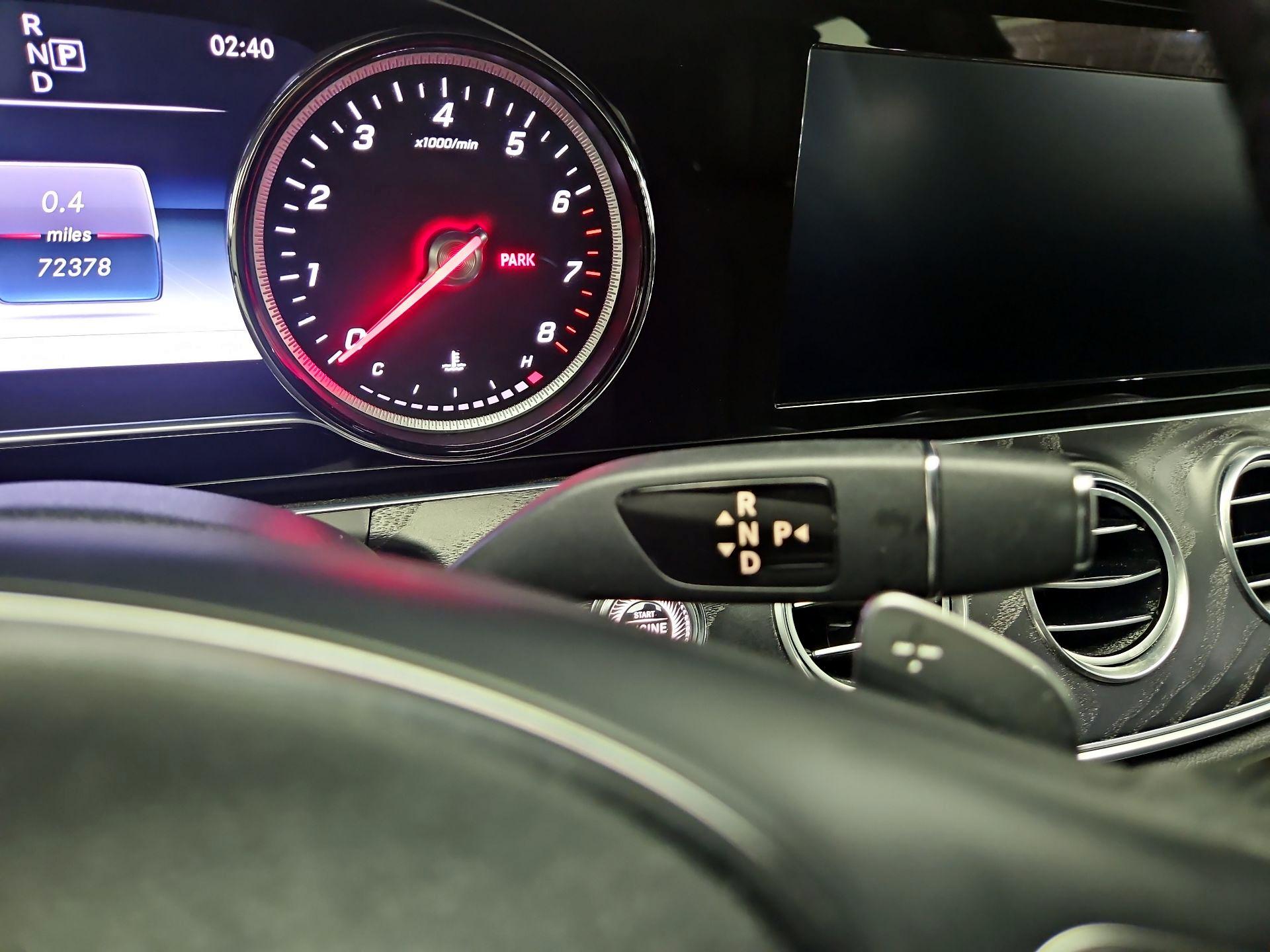Thumbnail: 2017 Mercedes-Benz E-Class - 18