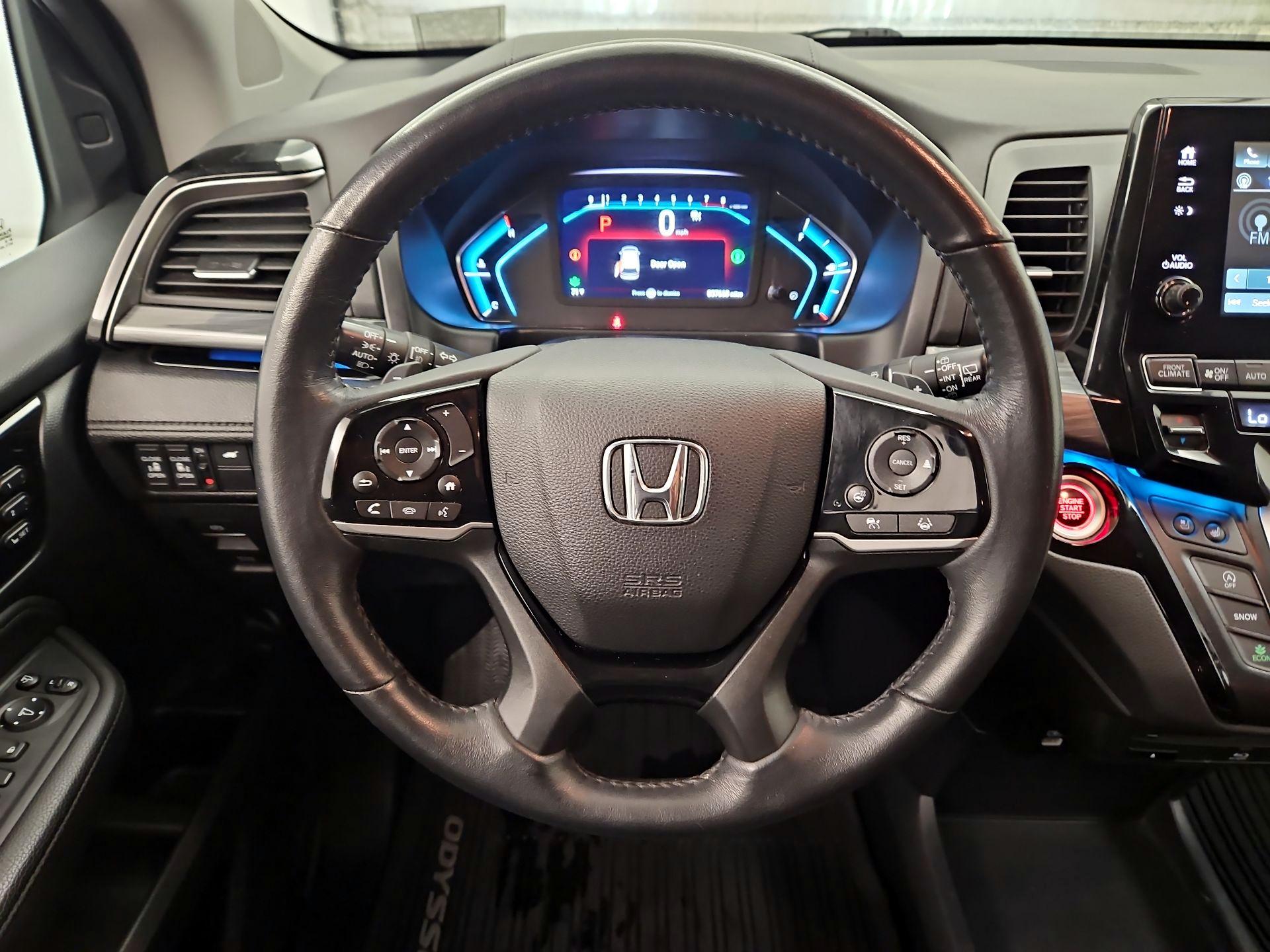 Thumbnail: 2023 Honda Odyssey - 10