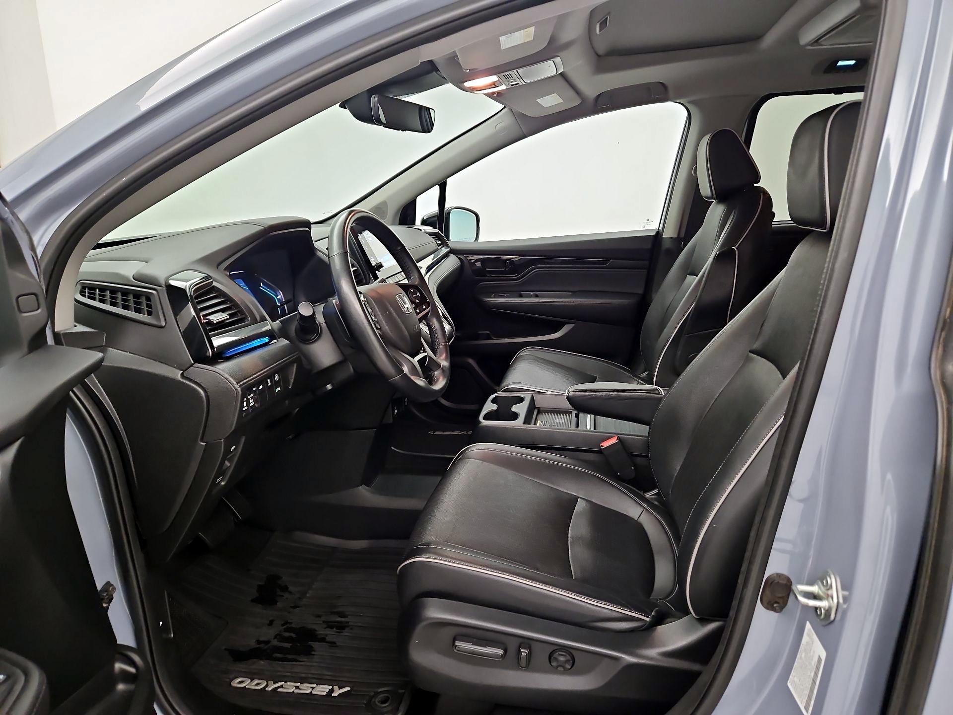 Thumbnail: 2023 Honda Odyssey - 11