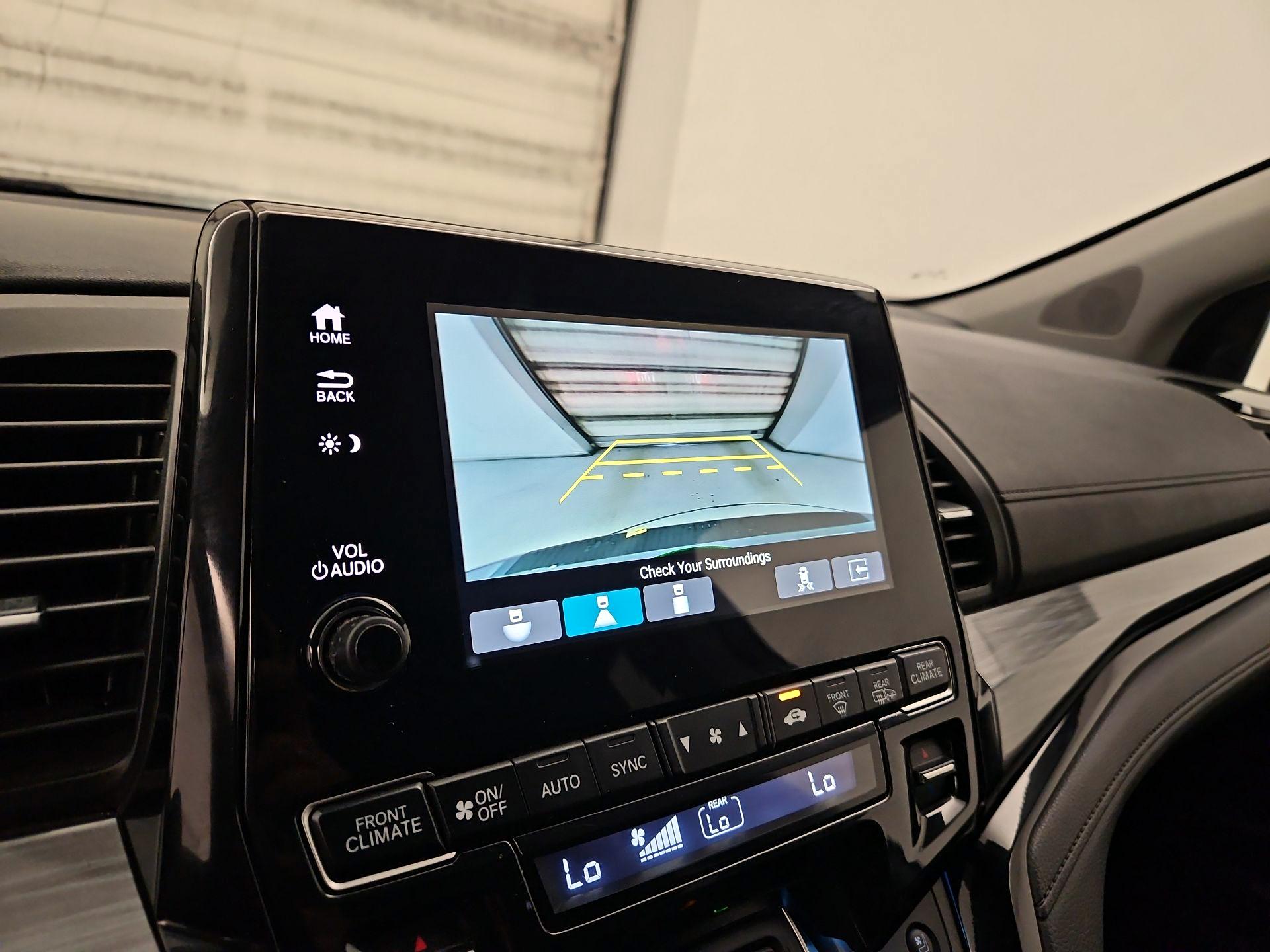 Thumbnail: 2023 Honda Odyssey - 15