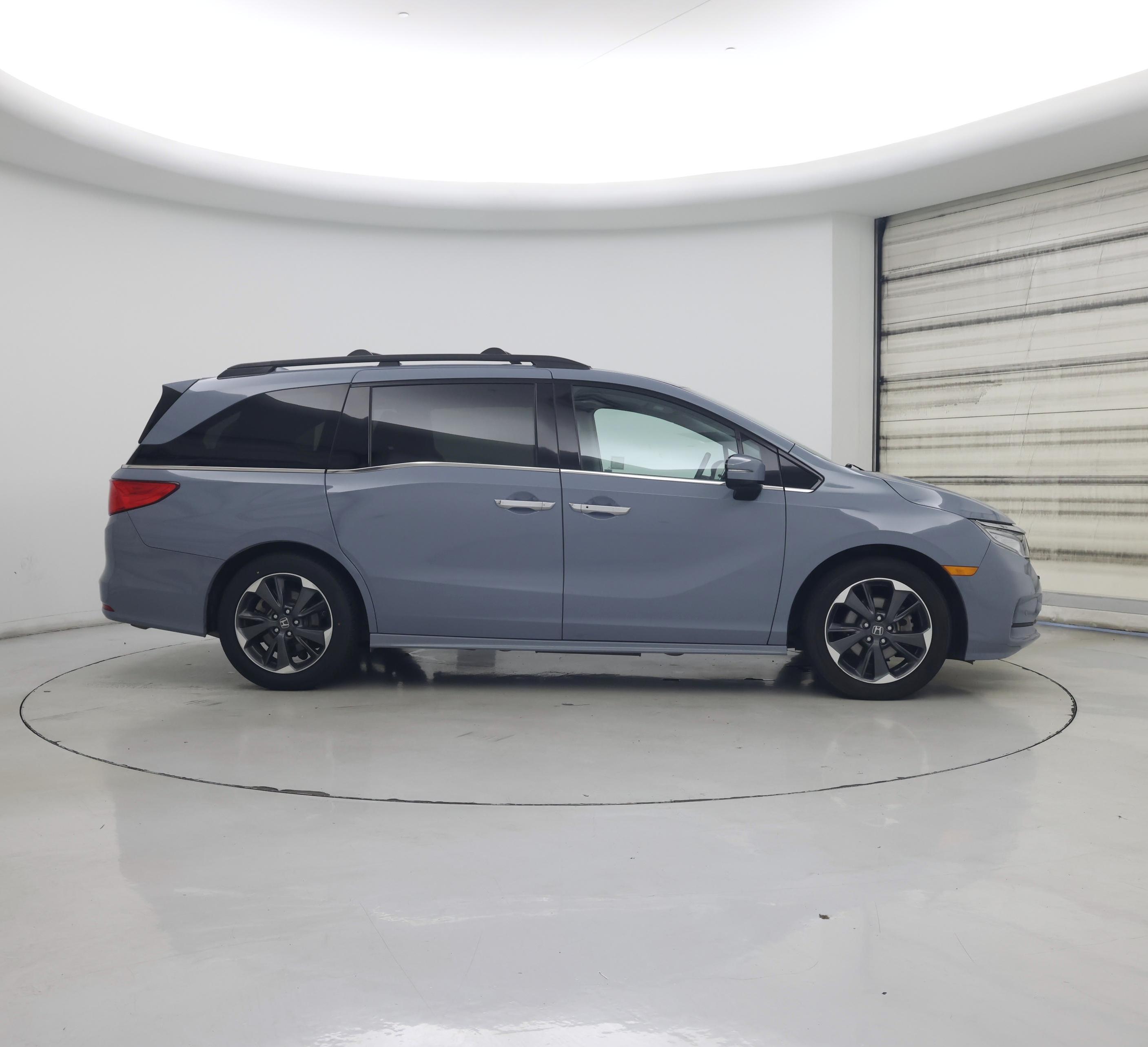 Thumbnail: 2023 Honda Odyssey - 7
