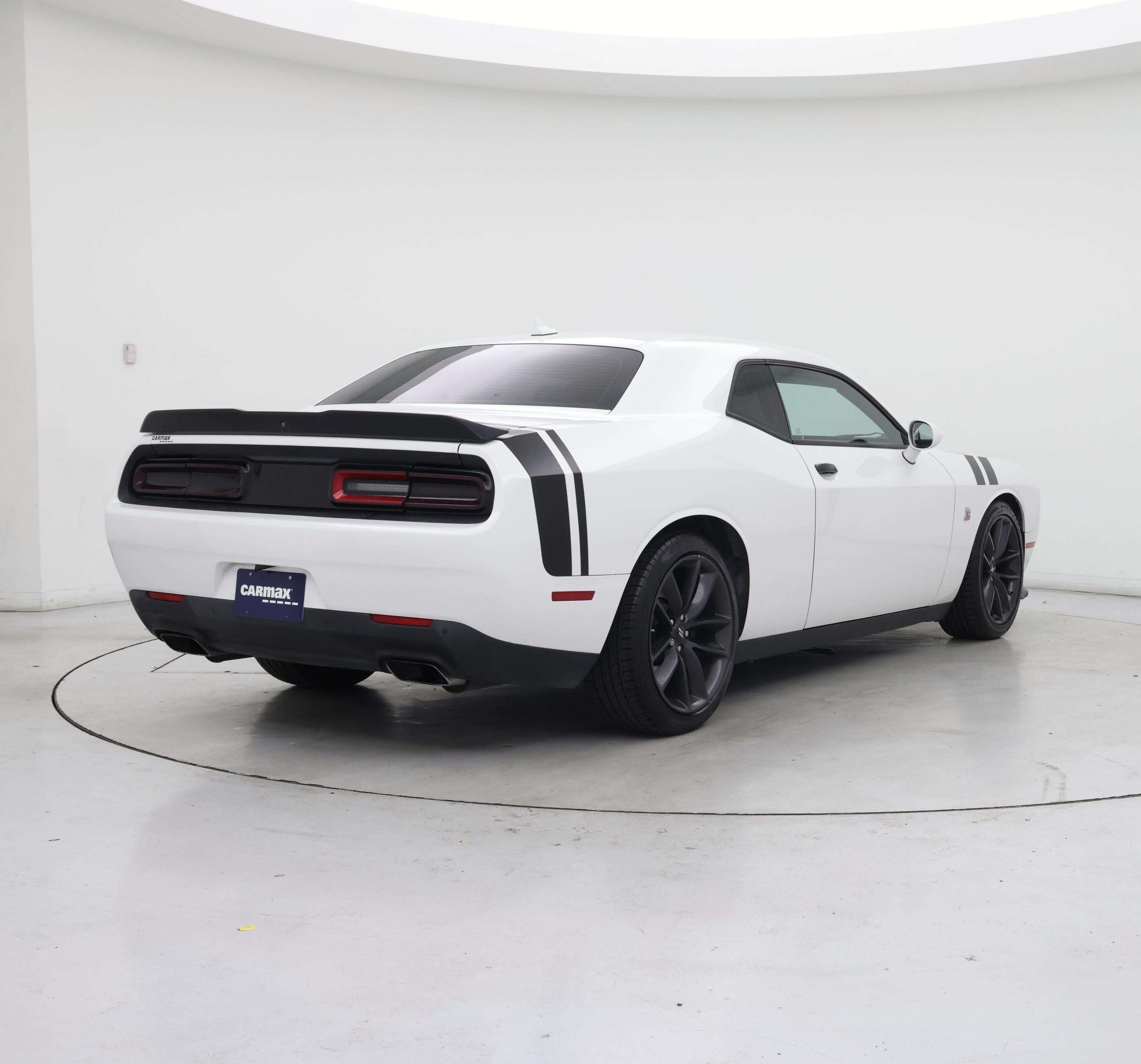Thumbnail: 2019 Dodge Challenger - 8