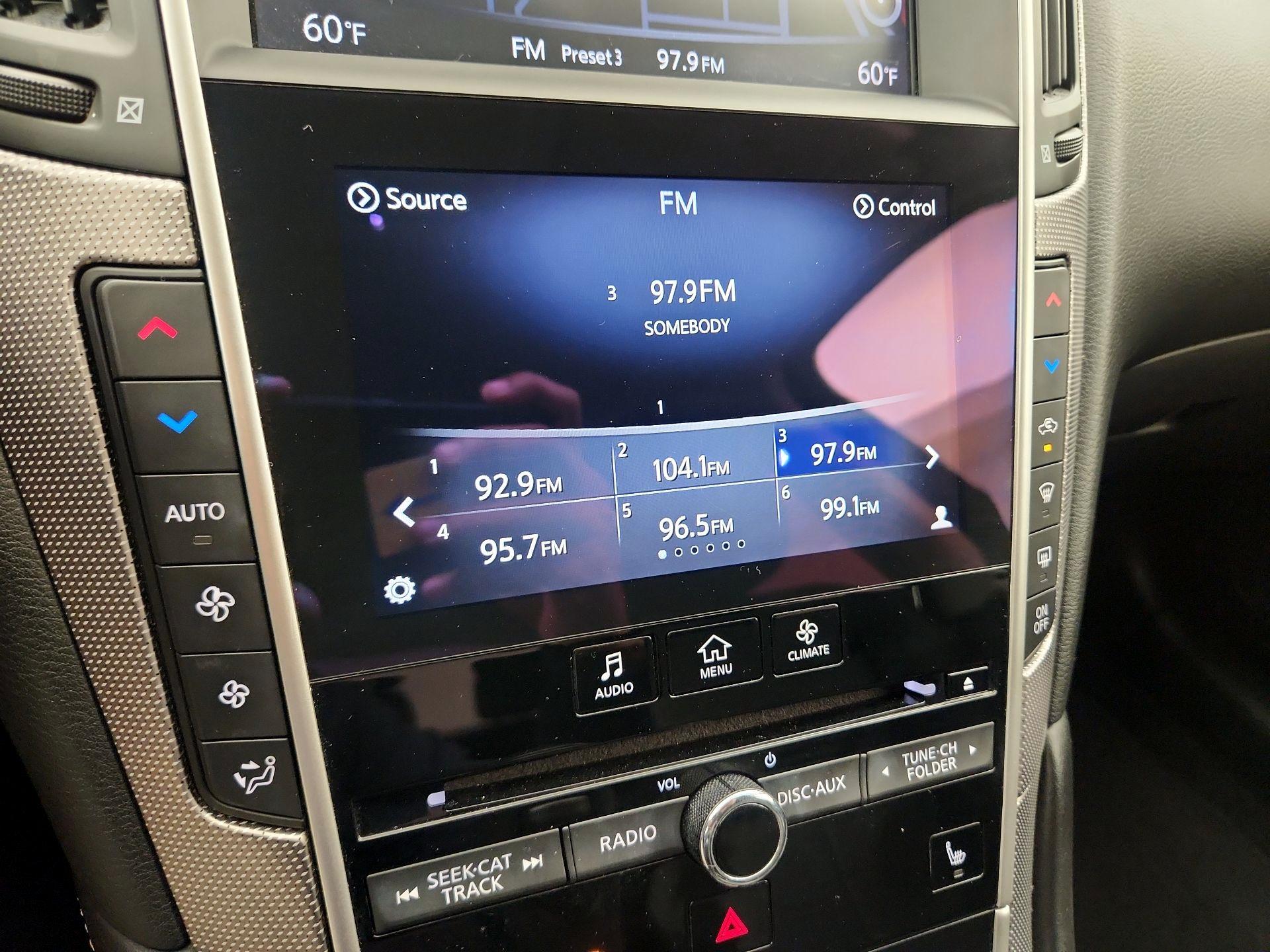Thumbnail: 2017 INFINITI Q50 - 16