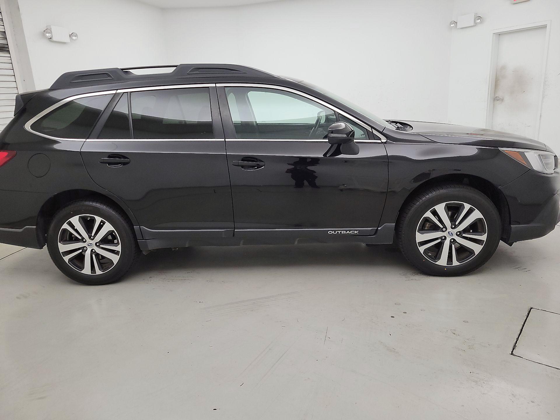 Thumbnail: 2019 Subaru Outback - 4