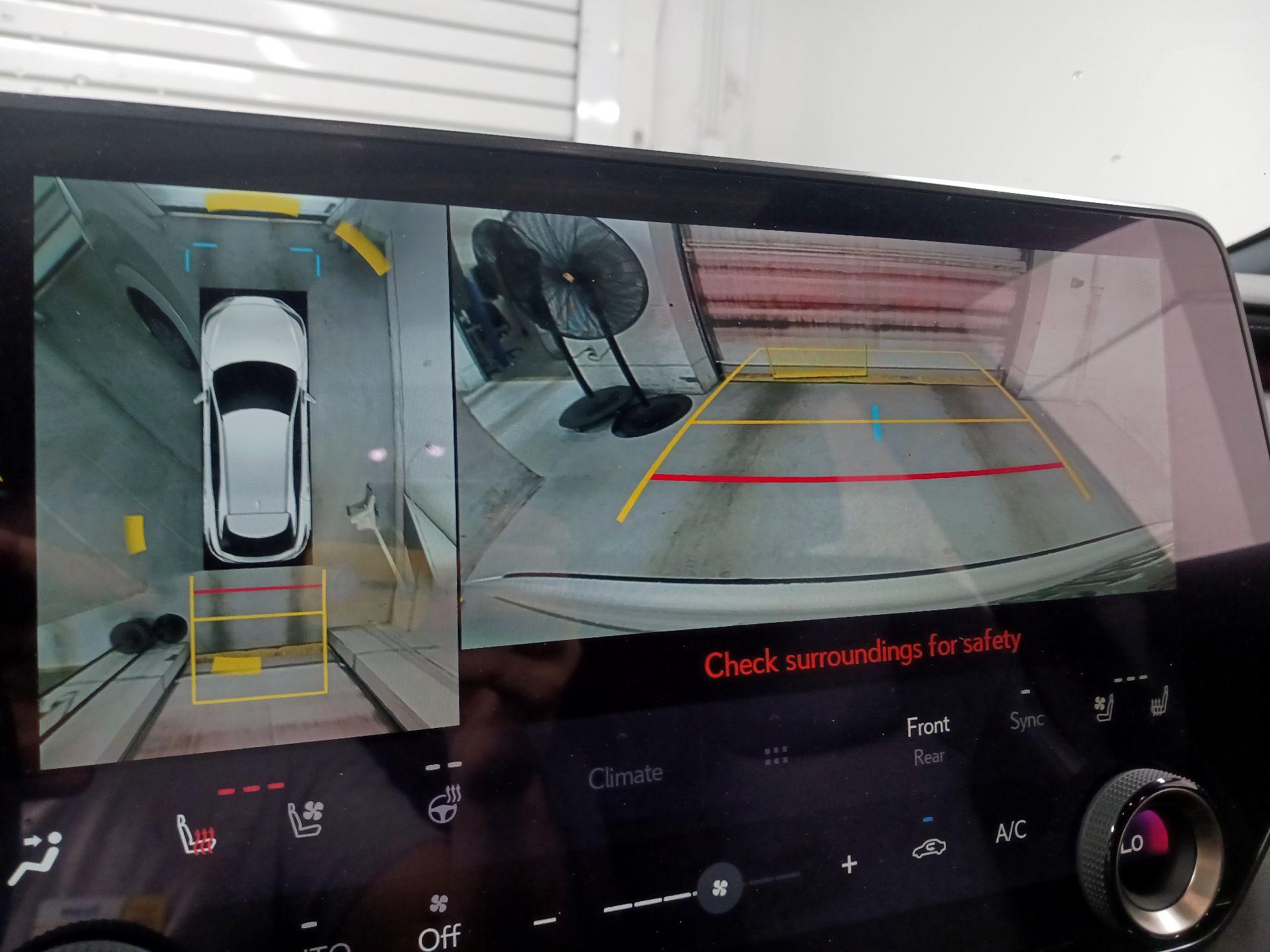Thumbnail: 2024 Lexus RX - 15