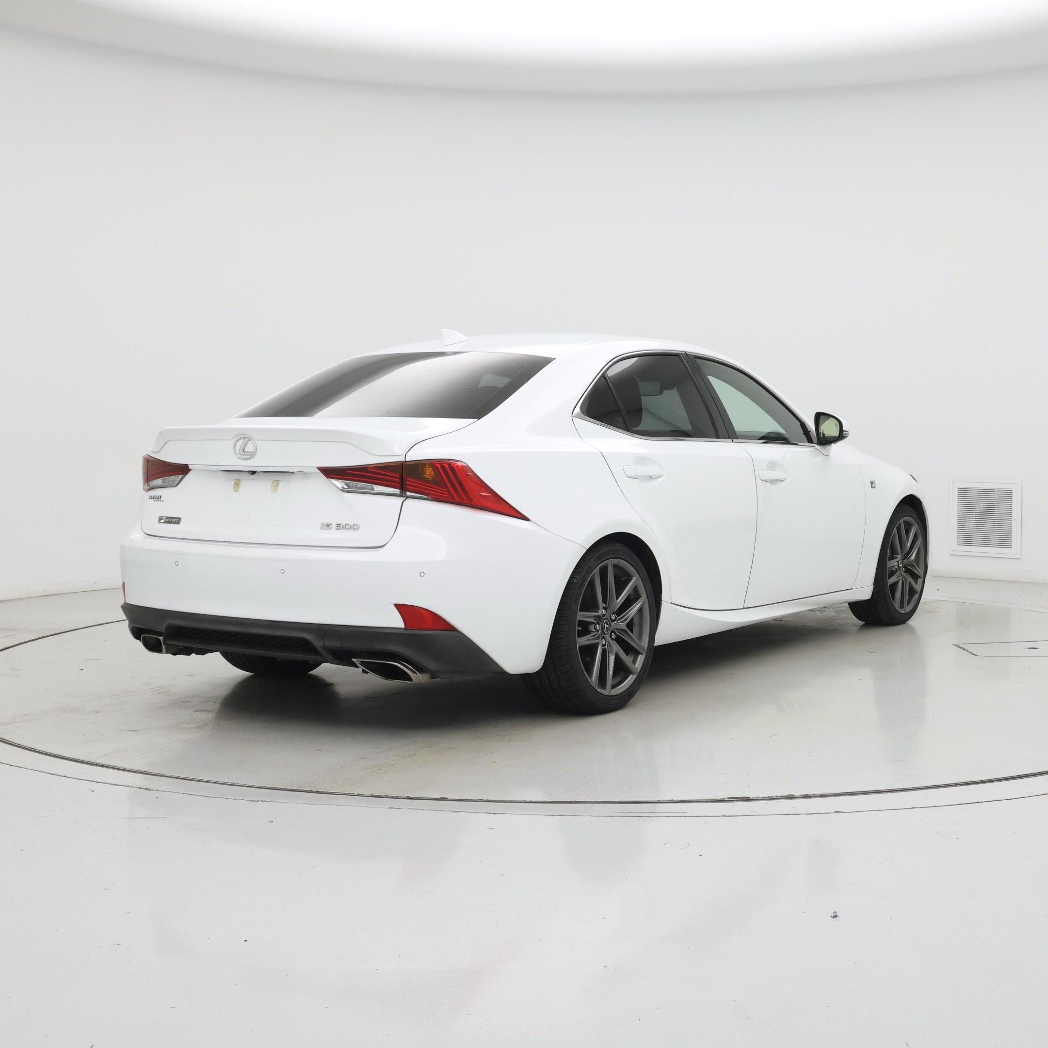 Thumbnail: 2018 Lexus IS - 8