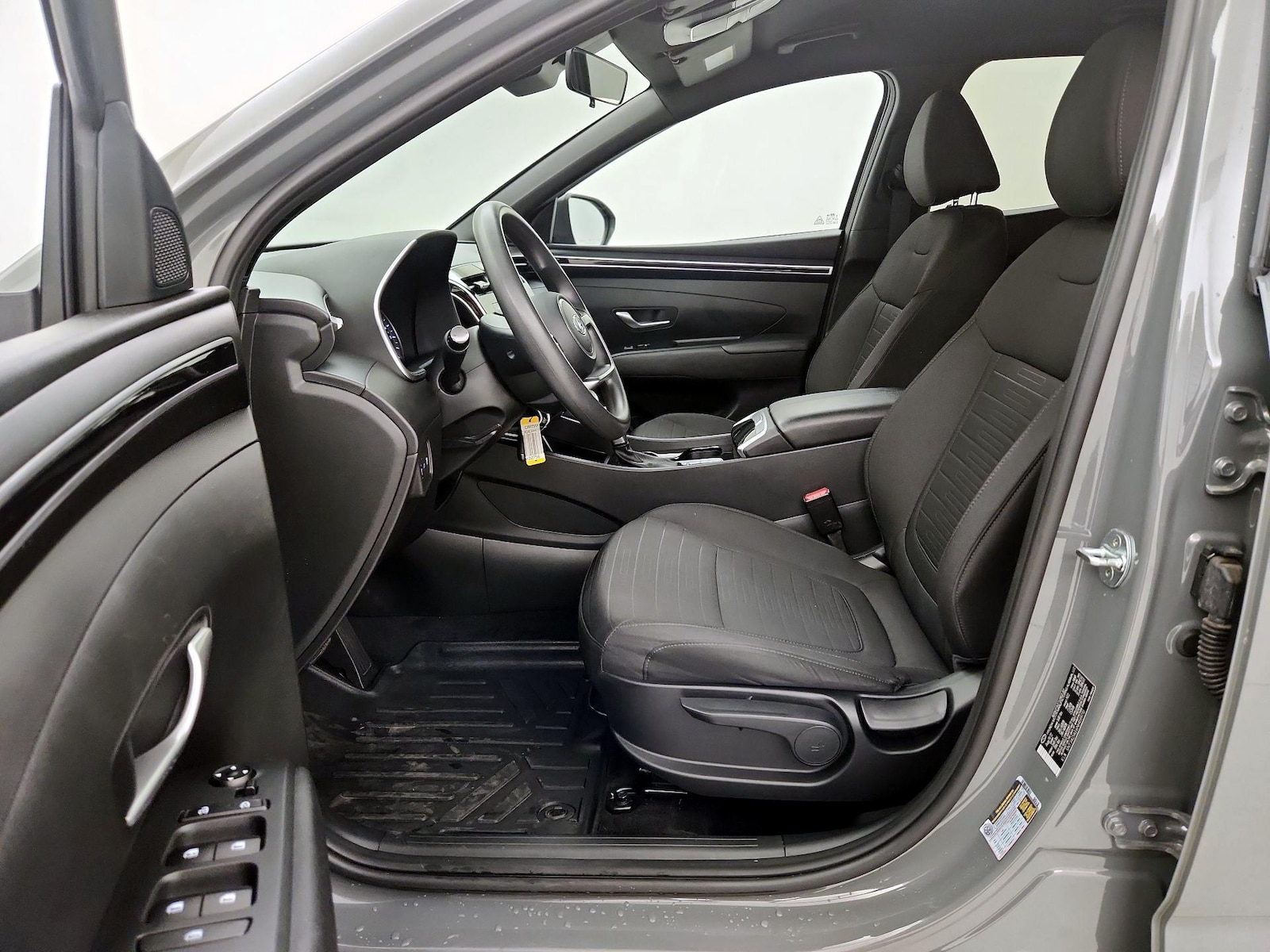 2022 Hyundai Santa Cruz SE - Photo 12