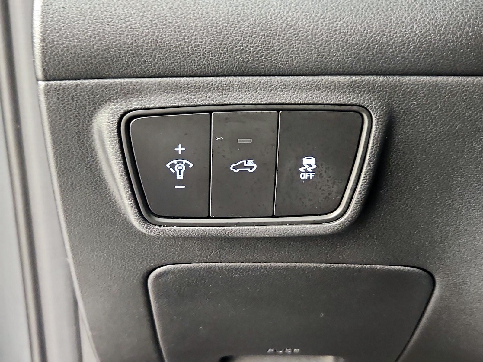 2022 Hyundai Santa Cruz SE - Photo 14