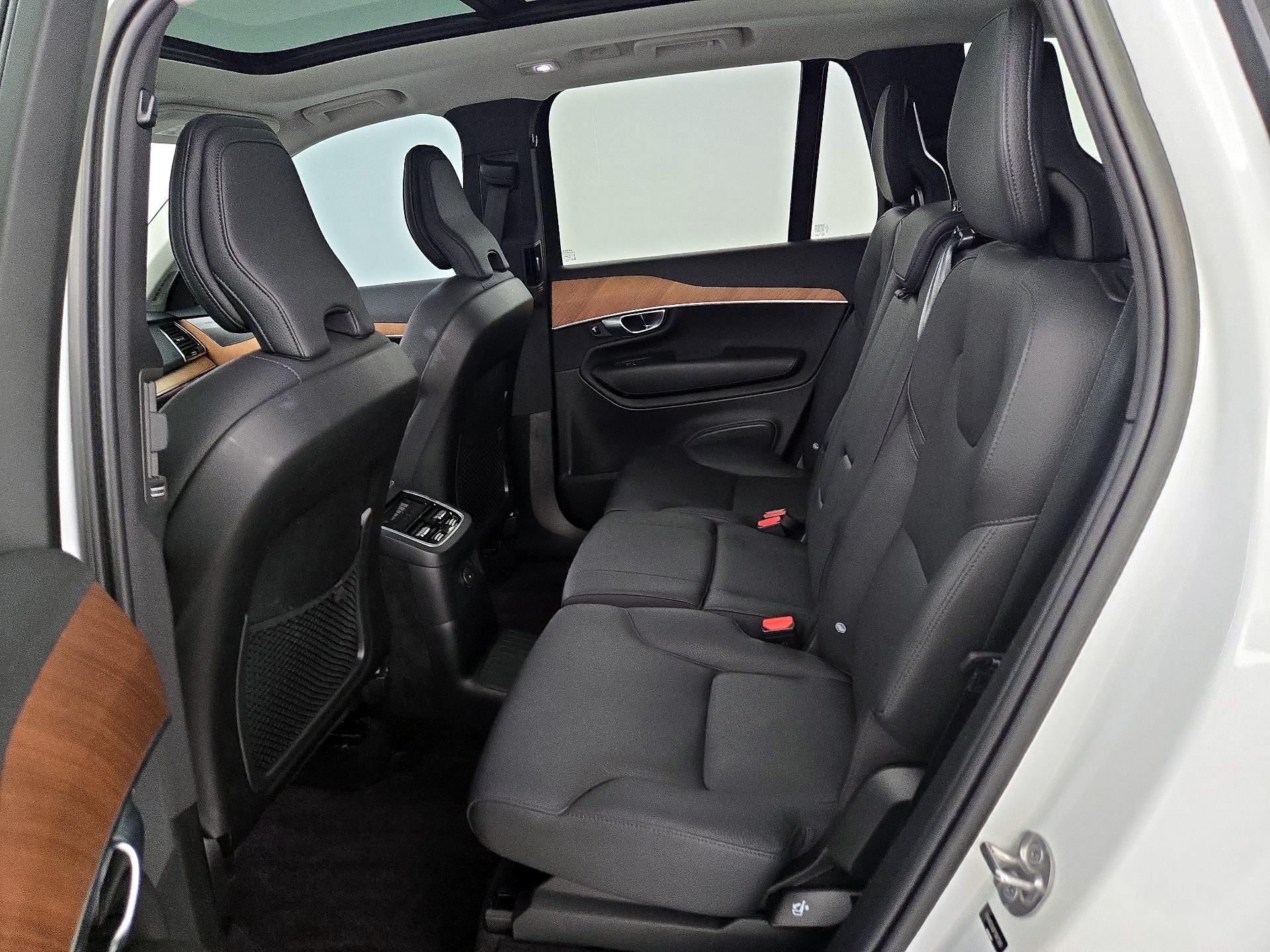 Thumbnail: 2023 Volvo XC90 - 20